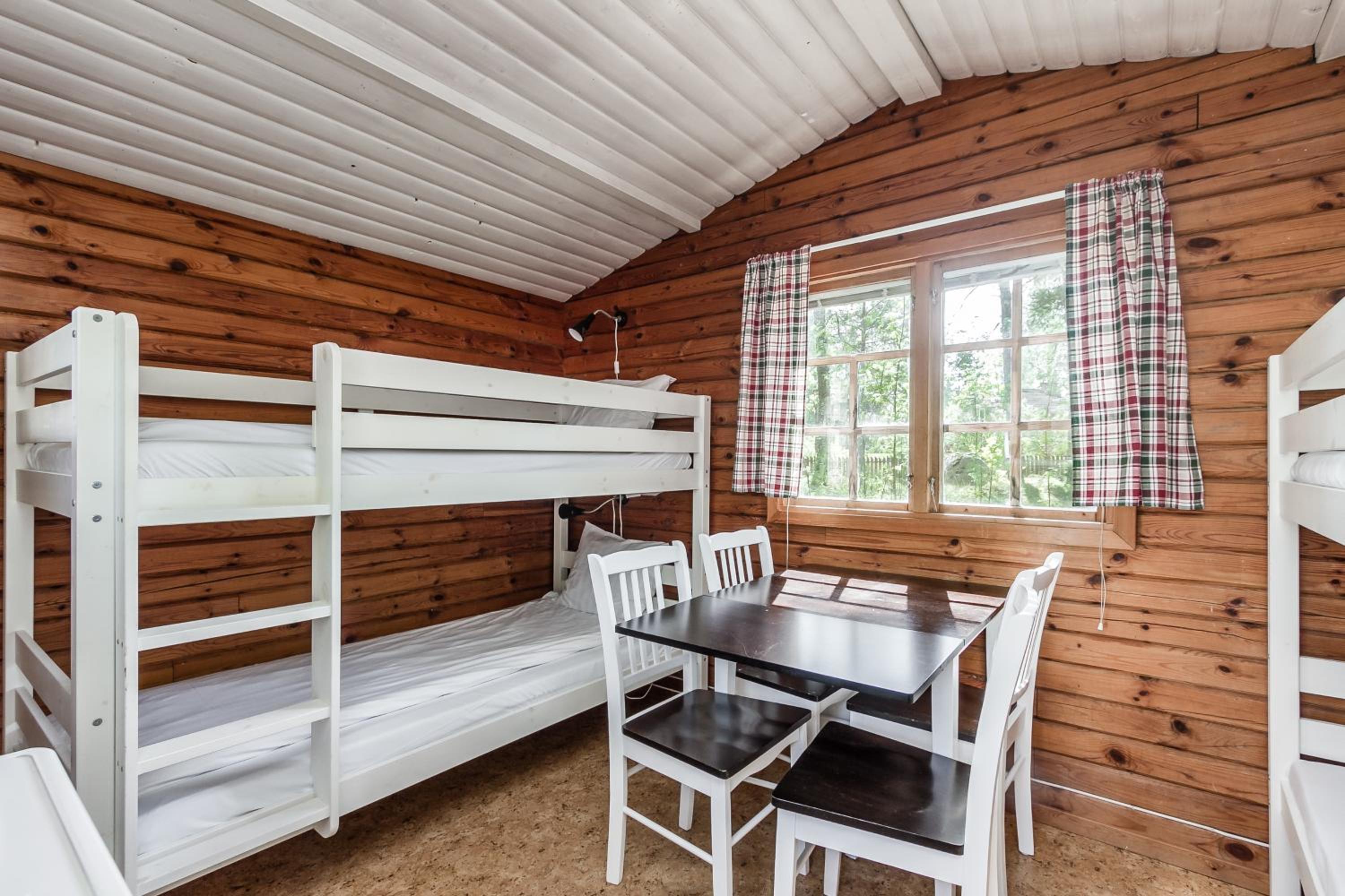 One-Bedroom House photo 1