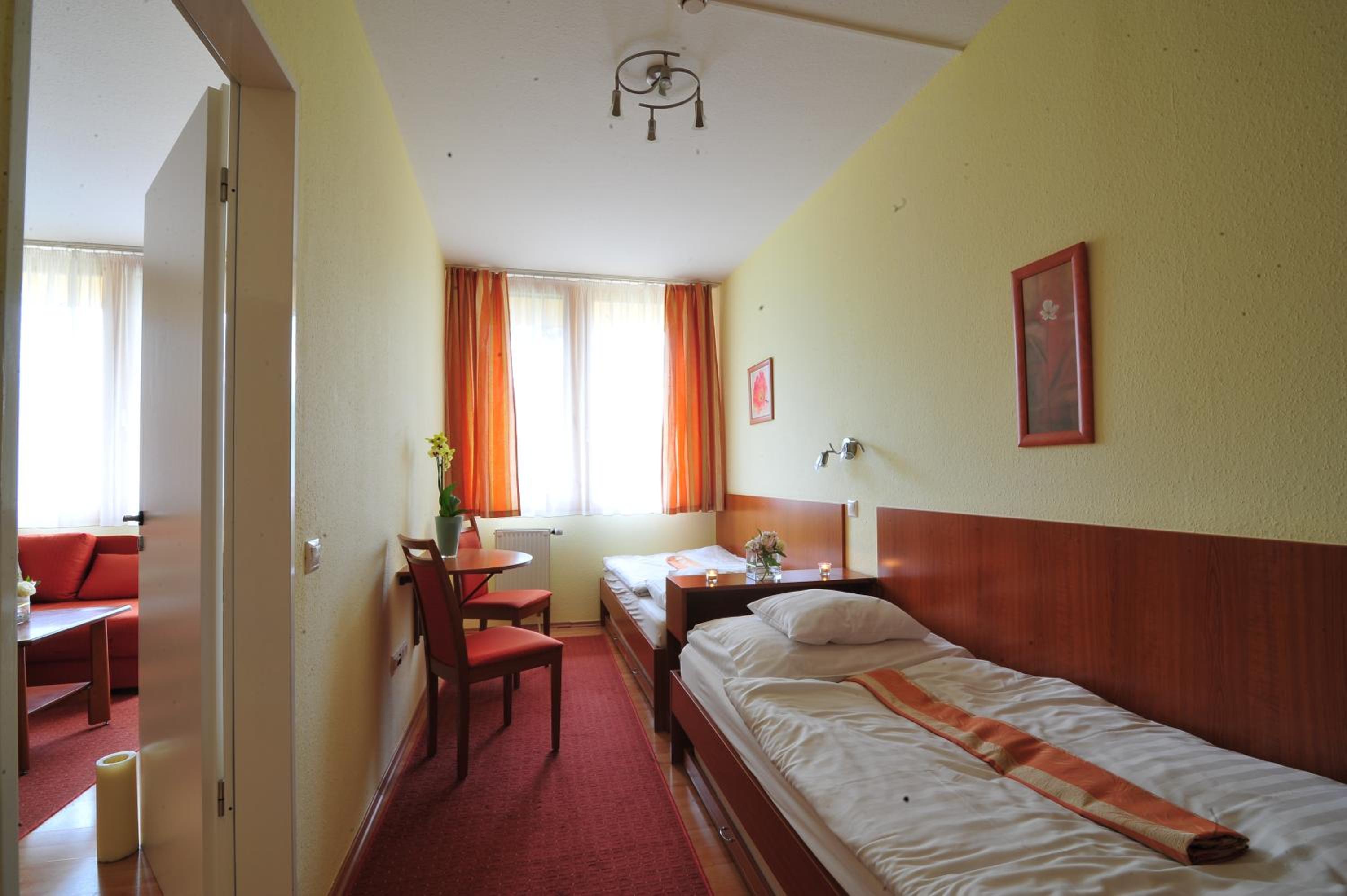 One-Bedroom Apartment with Balcony
