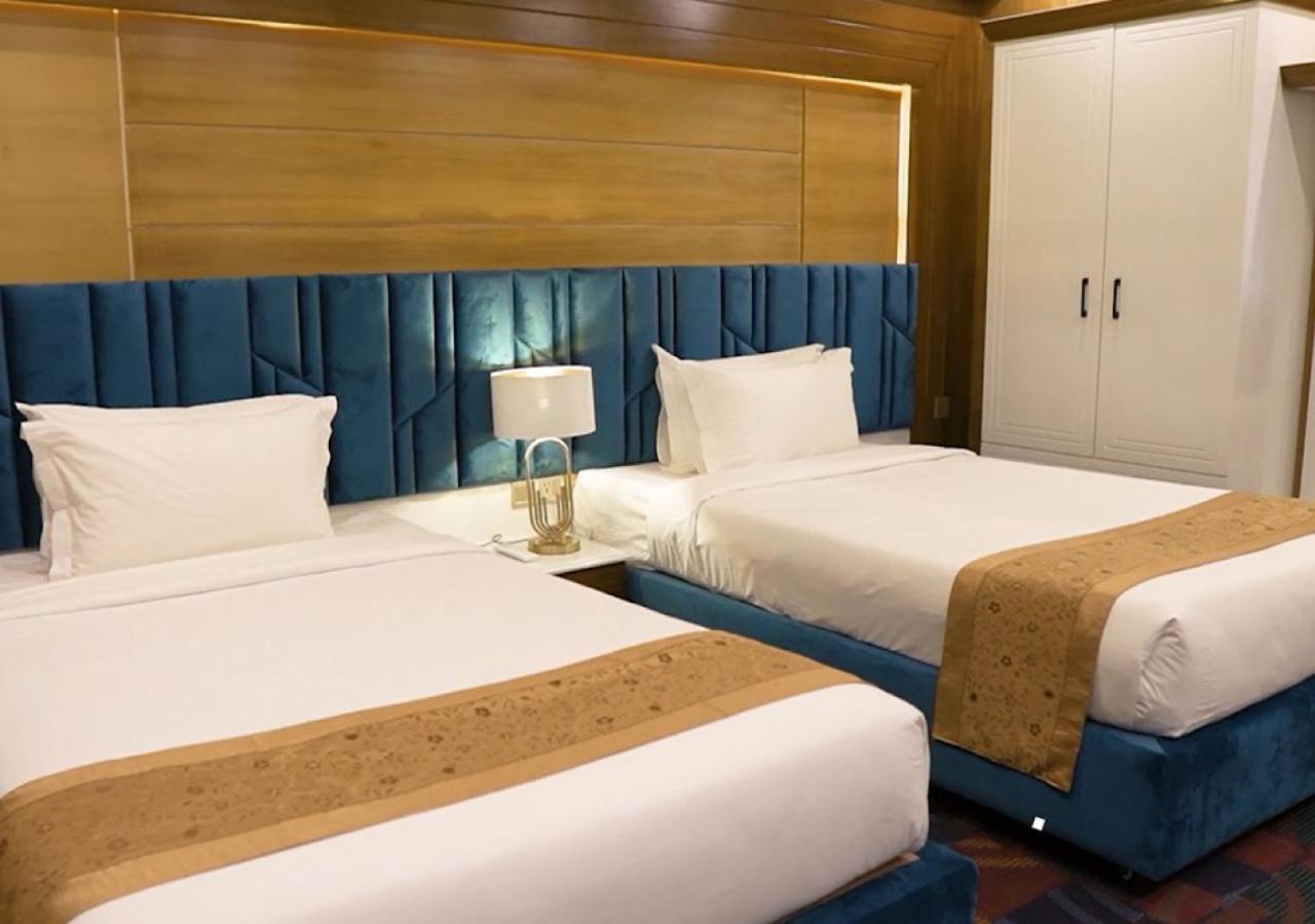 Deluxe Twin Room photo 3