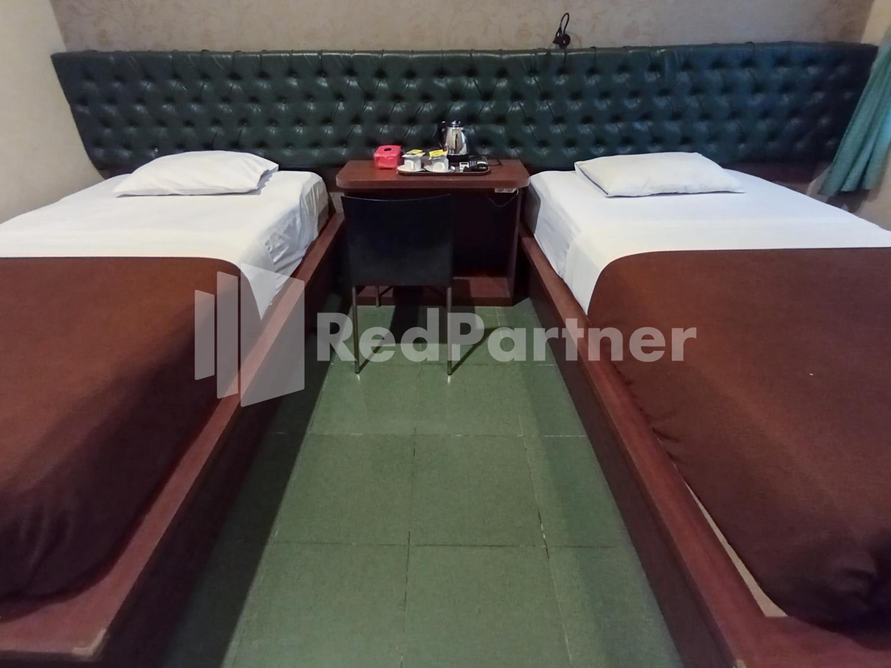 Deluxe Twin Room - Photo 1