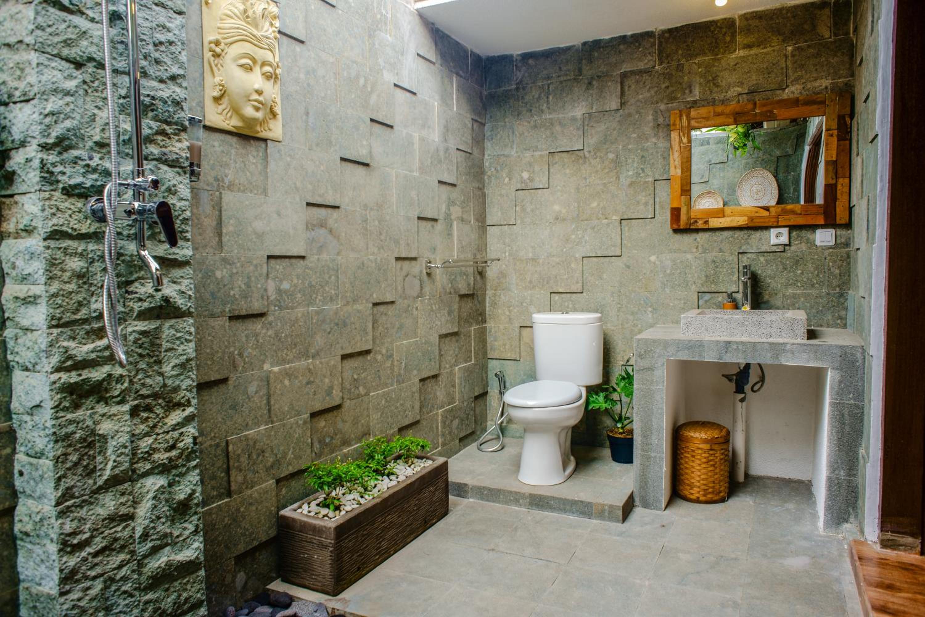 Deluxe Suite - Photo 15