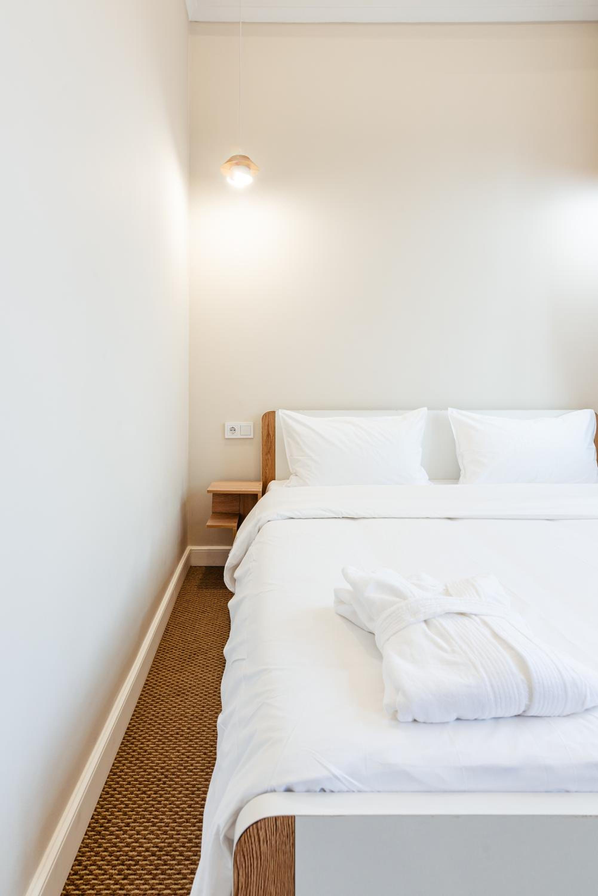 Double Room - Photo 2