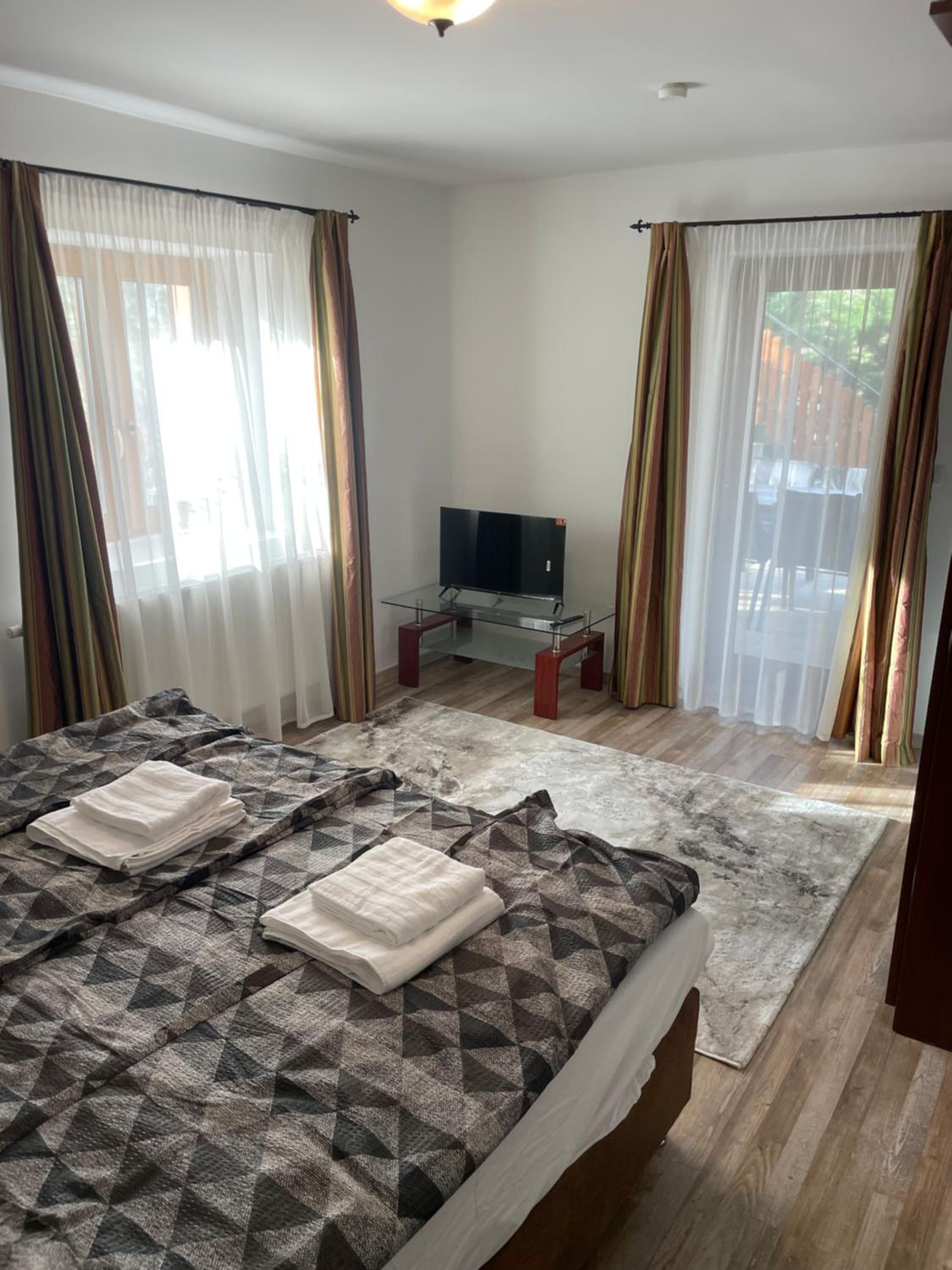 Apartment - Ground Floor photo 2