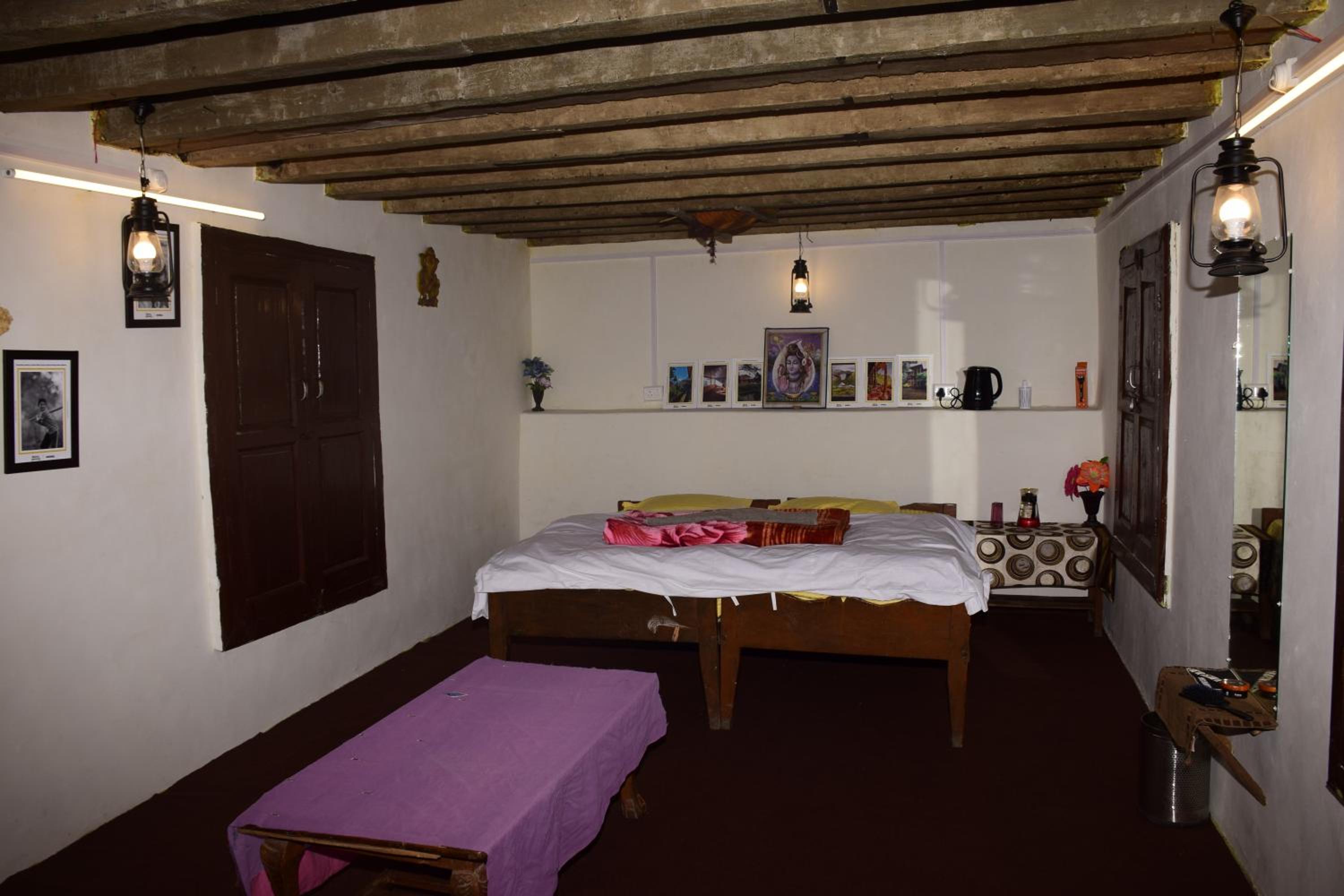 Standard Double Room With Shared Bathroom photo 1