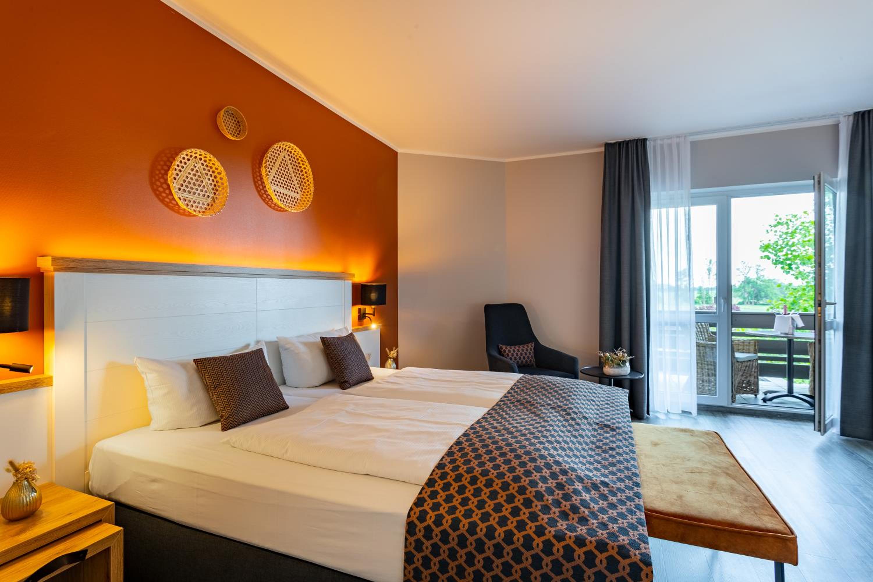 Superior King Room photo 2