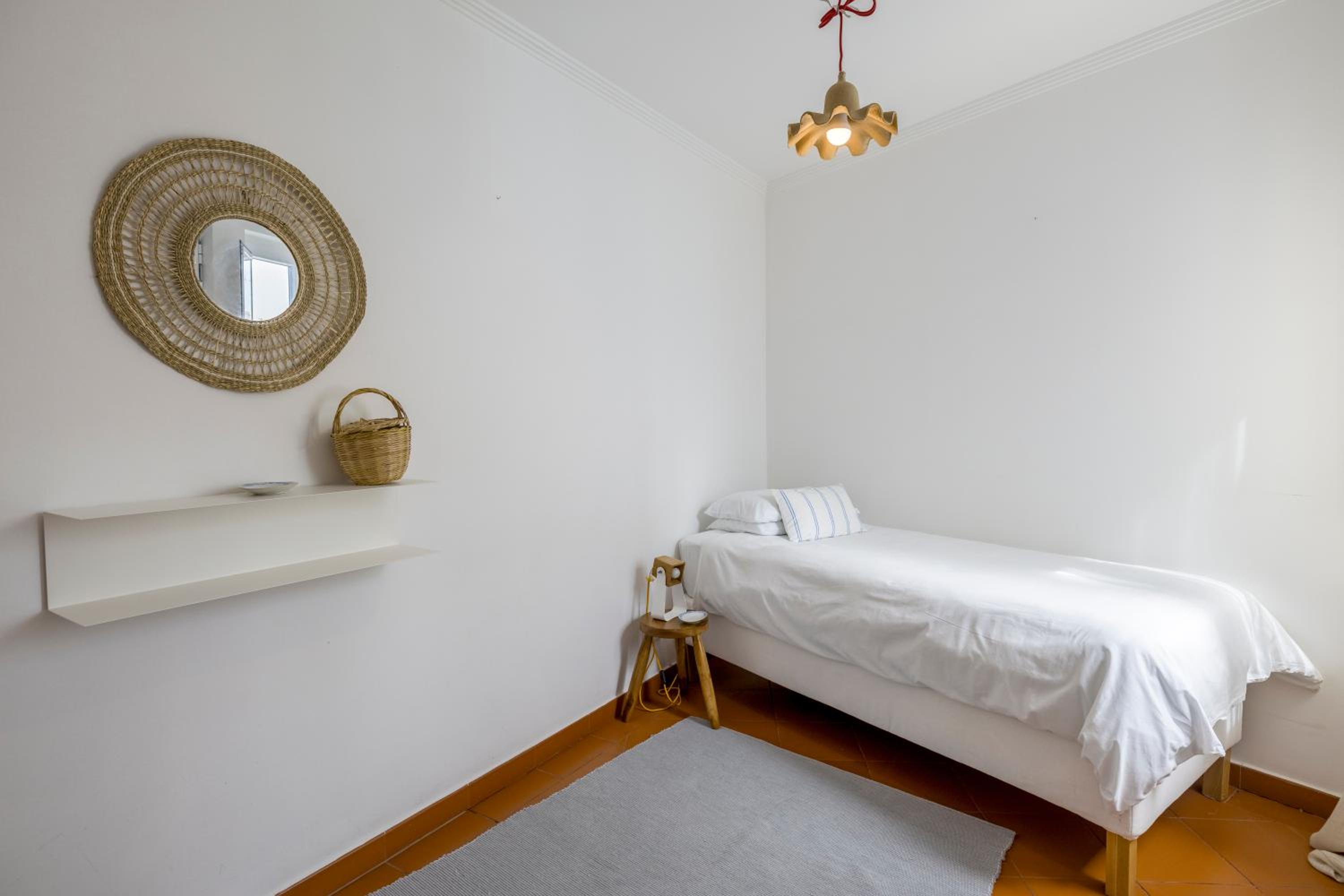 Single Room photo 3