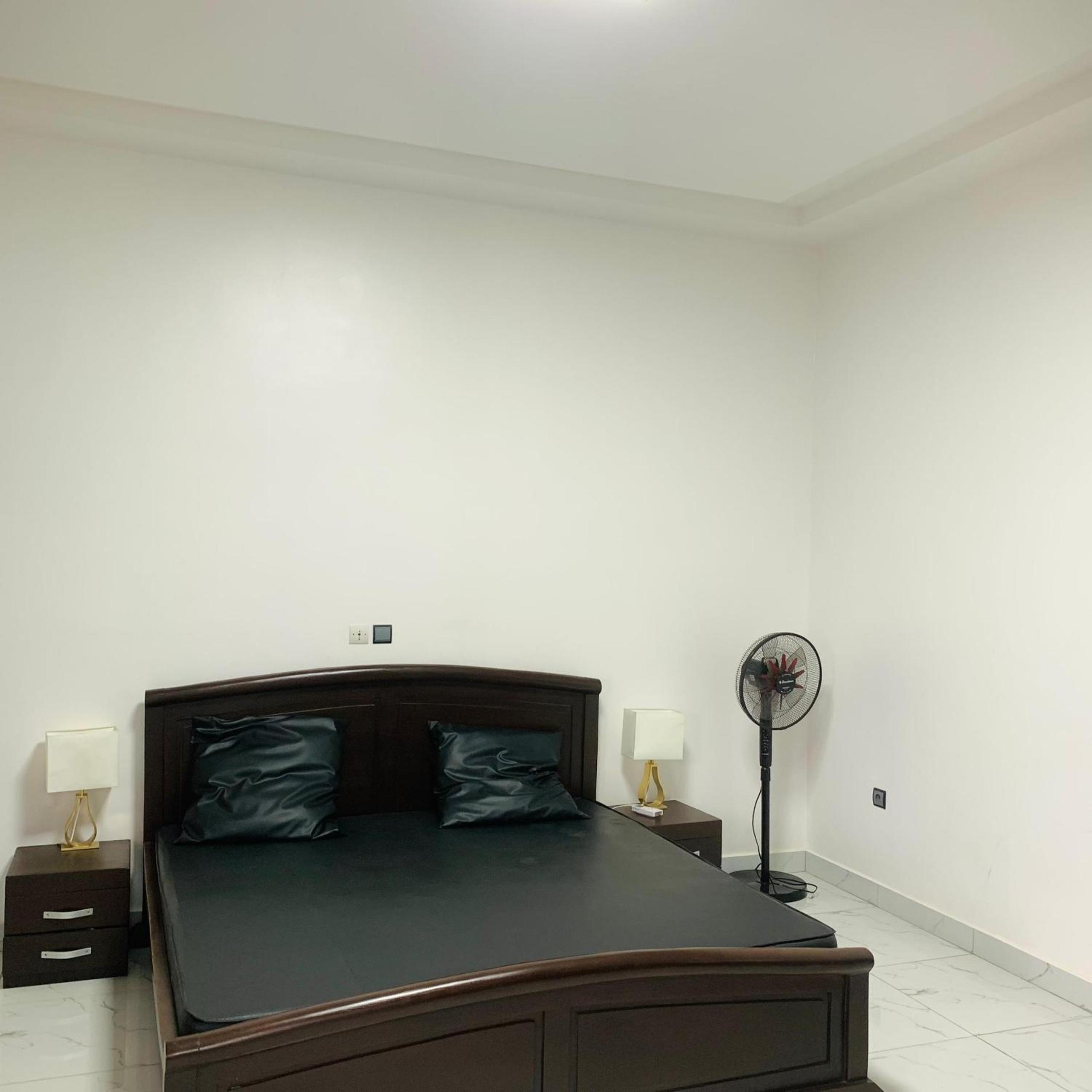 Three-Bedroom Villa photo 1