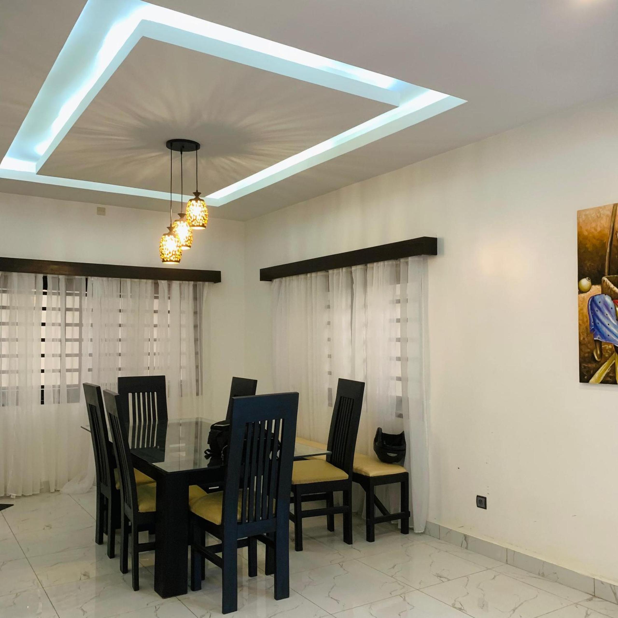 Three-Bedroom Villa photo 2