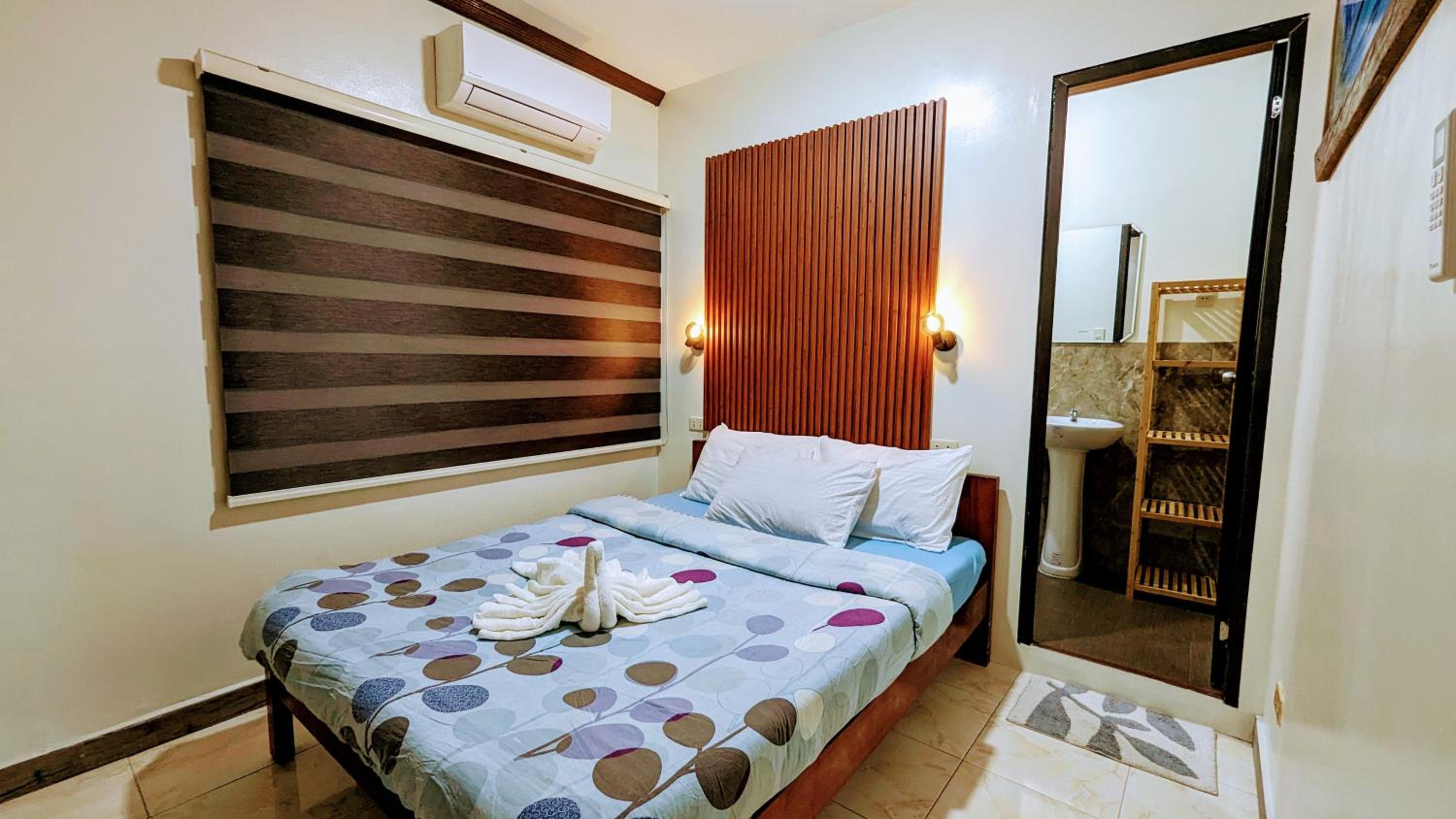 Budget Double Room photo 1