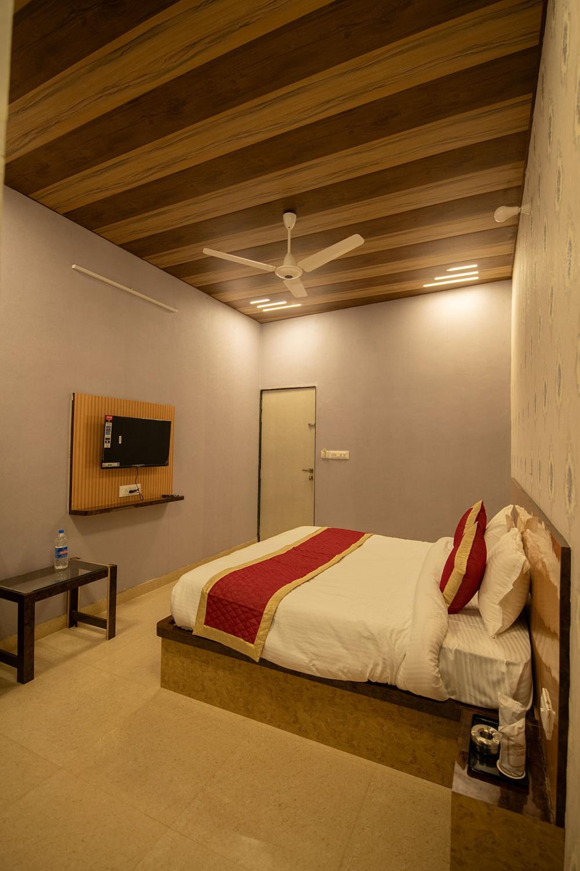 Deluxe Triple Room - Photo 2