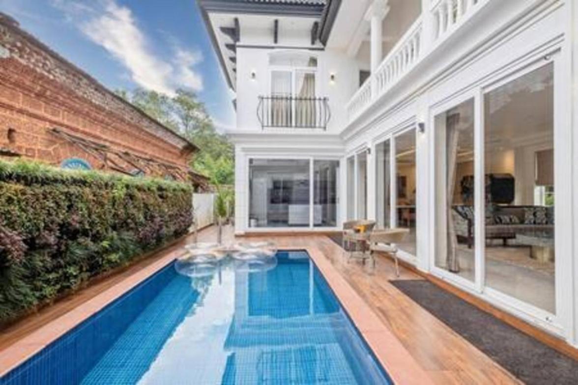 Four-Bedroom Villa photo 2