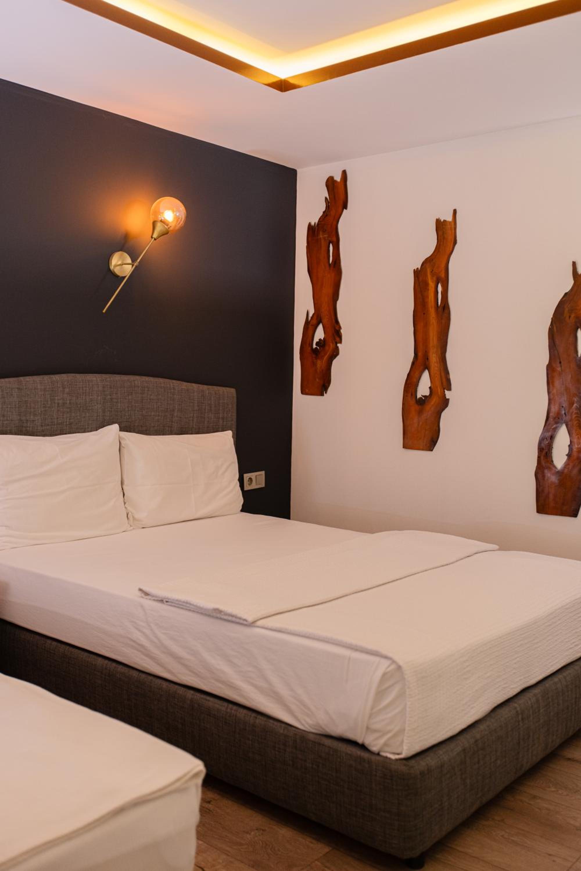 Standard Double or Twin Room photo 1