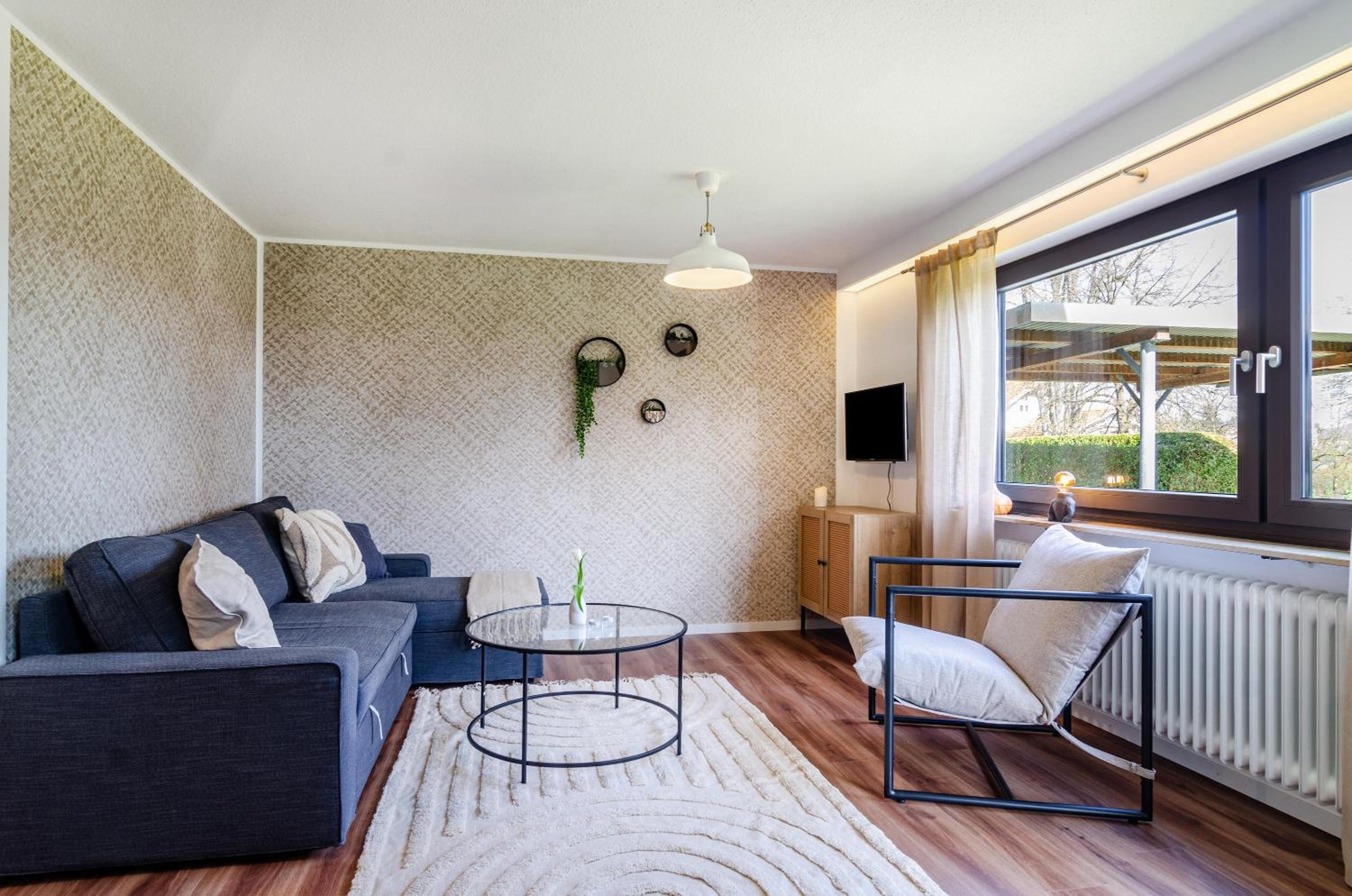 One-Bedroom Apartment with Garden View photo 2