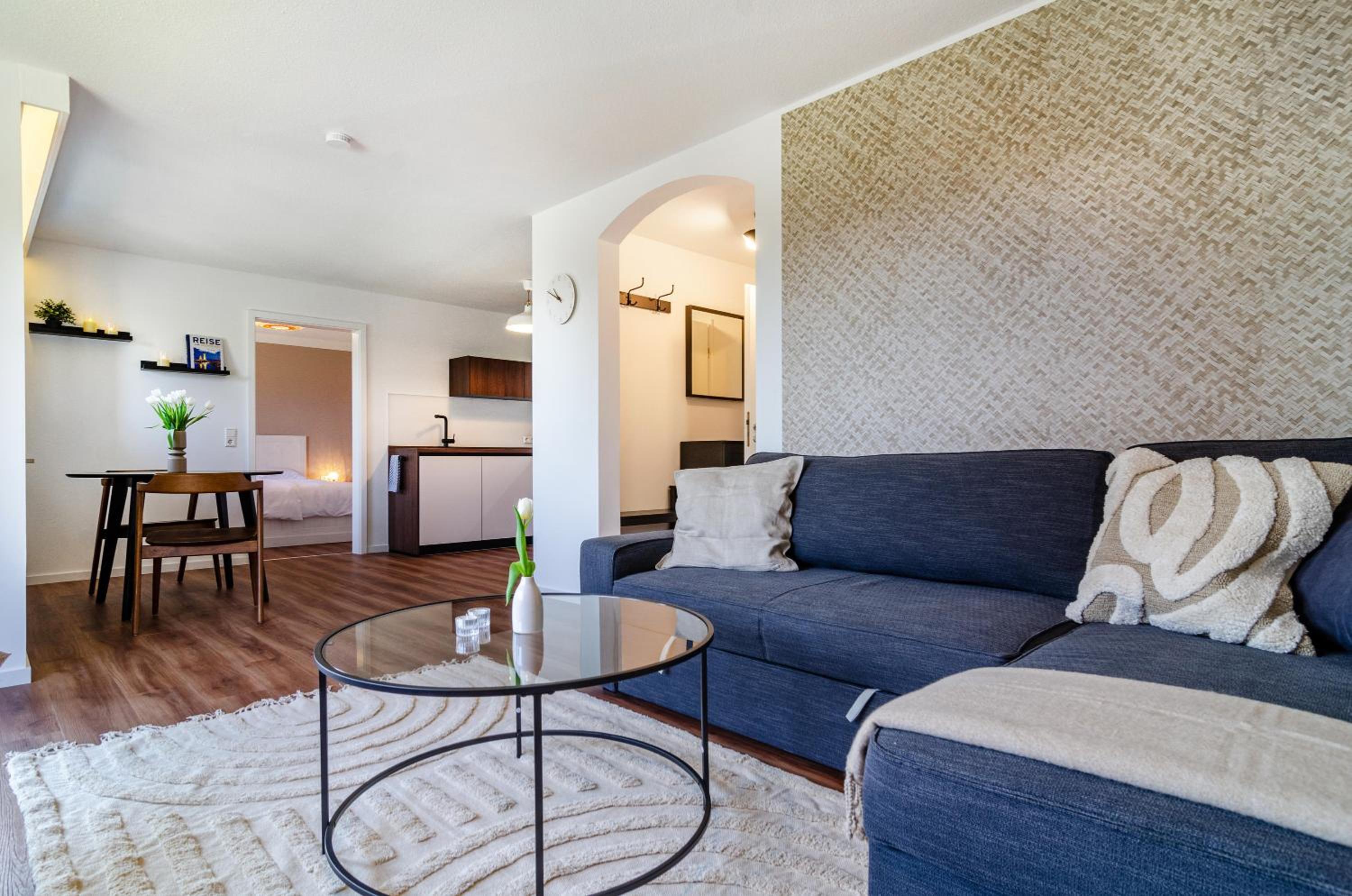 One-Bedroom Apartment with Garden View photo 3