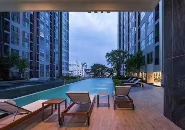 One-Bedroom Apartment - Photo 118