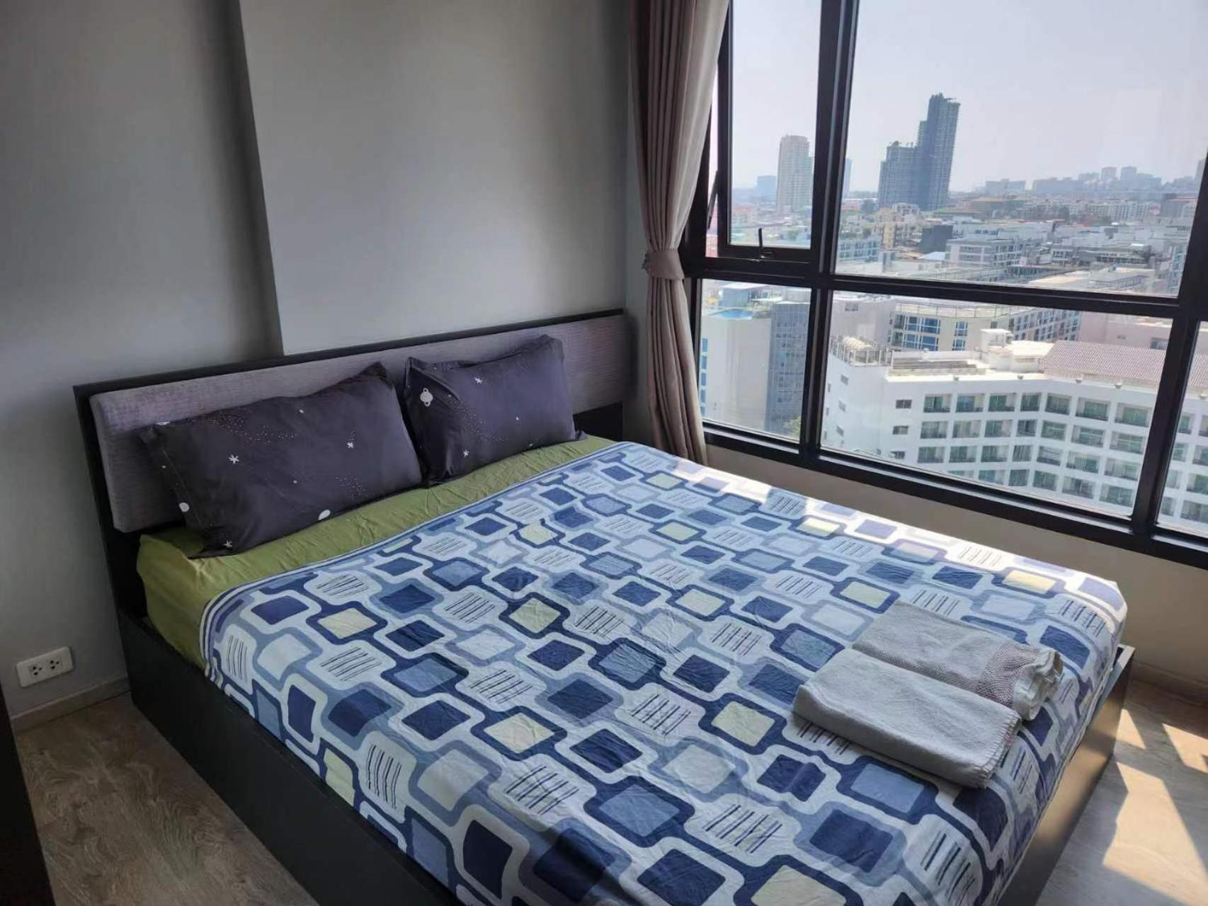 One-Bedroom Apartment - Photo 106
