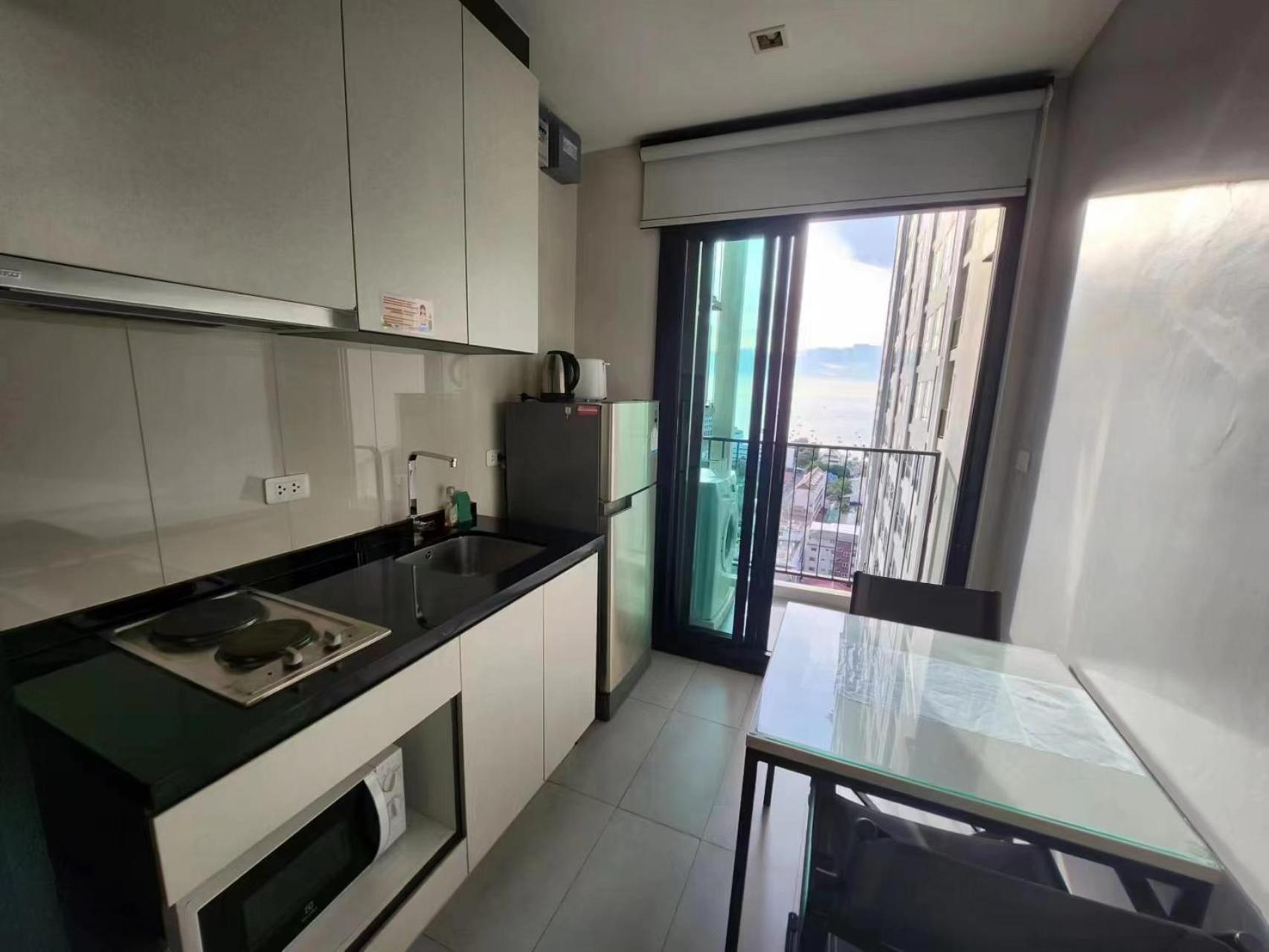 One-Bedroom Apartment - Photo 20