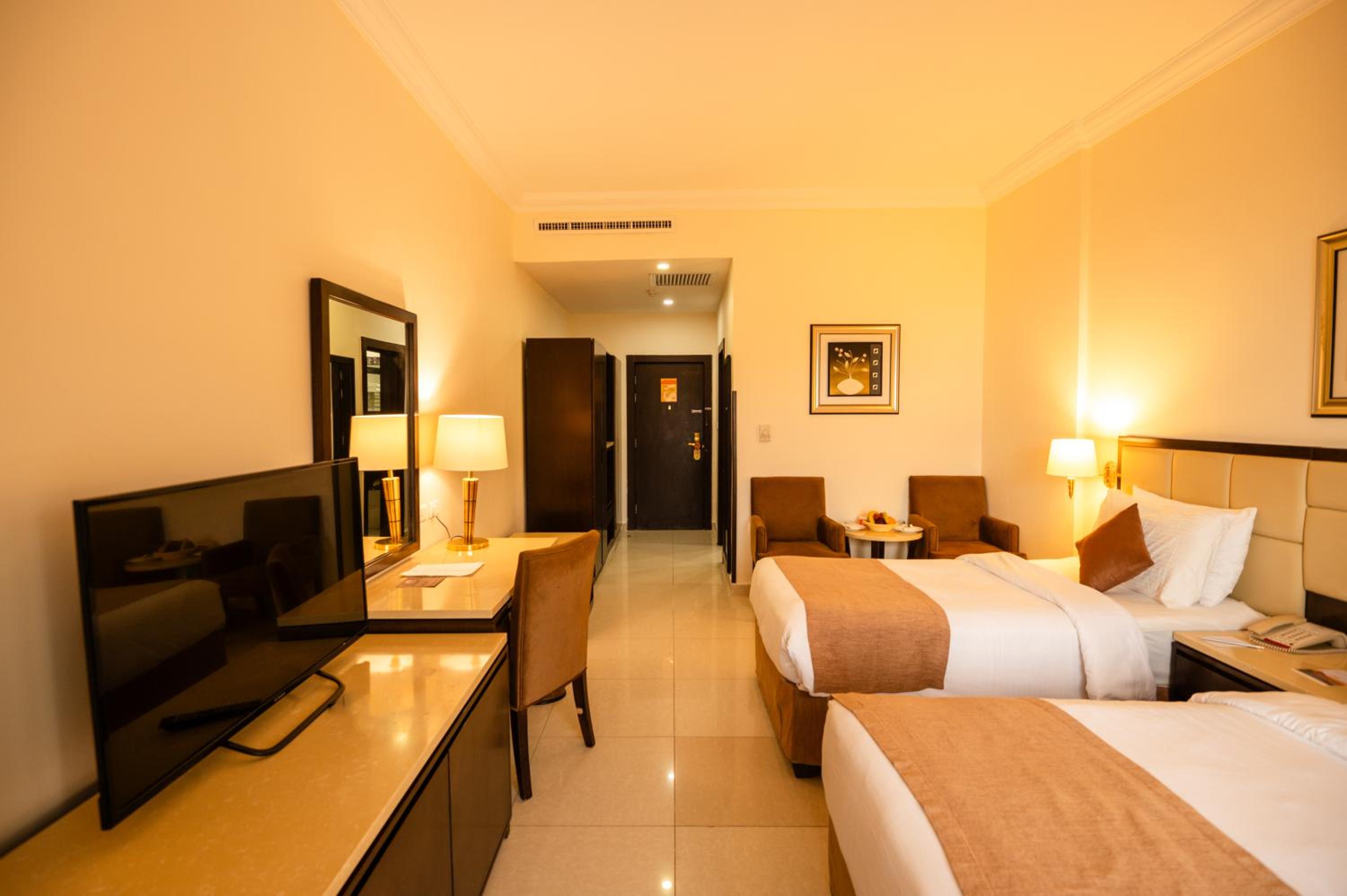 Deluxe Double or Twin Room with Balcony
