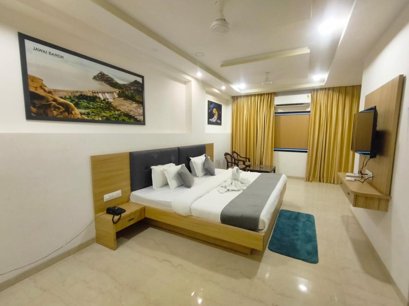 Superior Triple Room