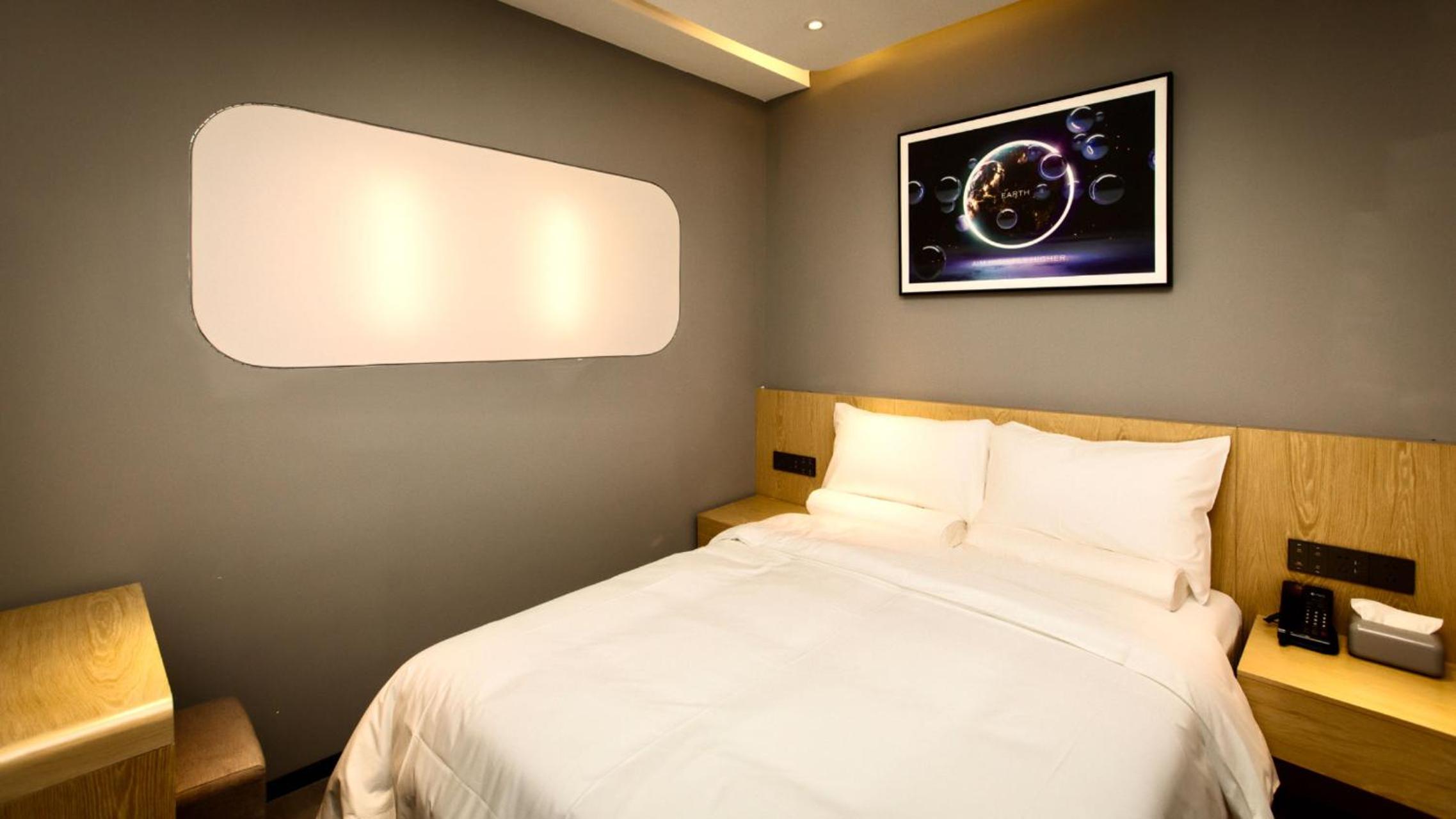 Single Room With Private Bathroom