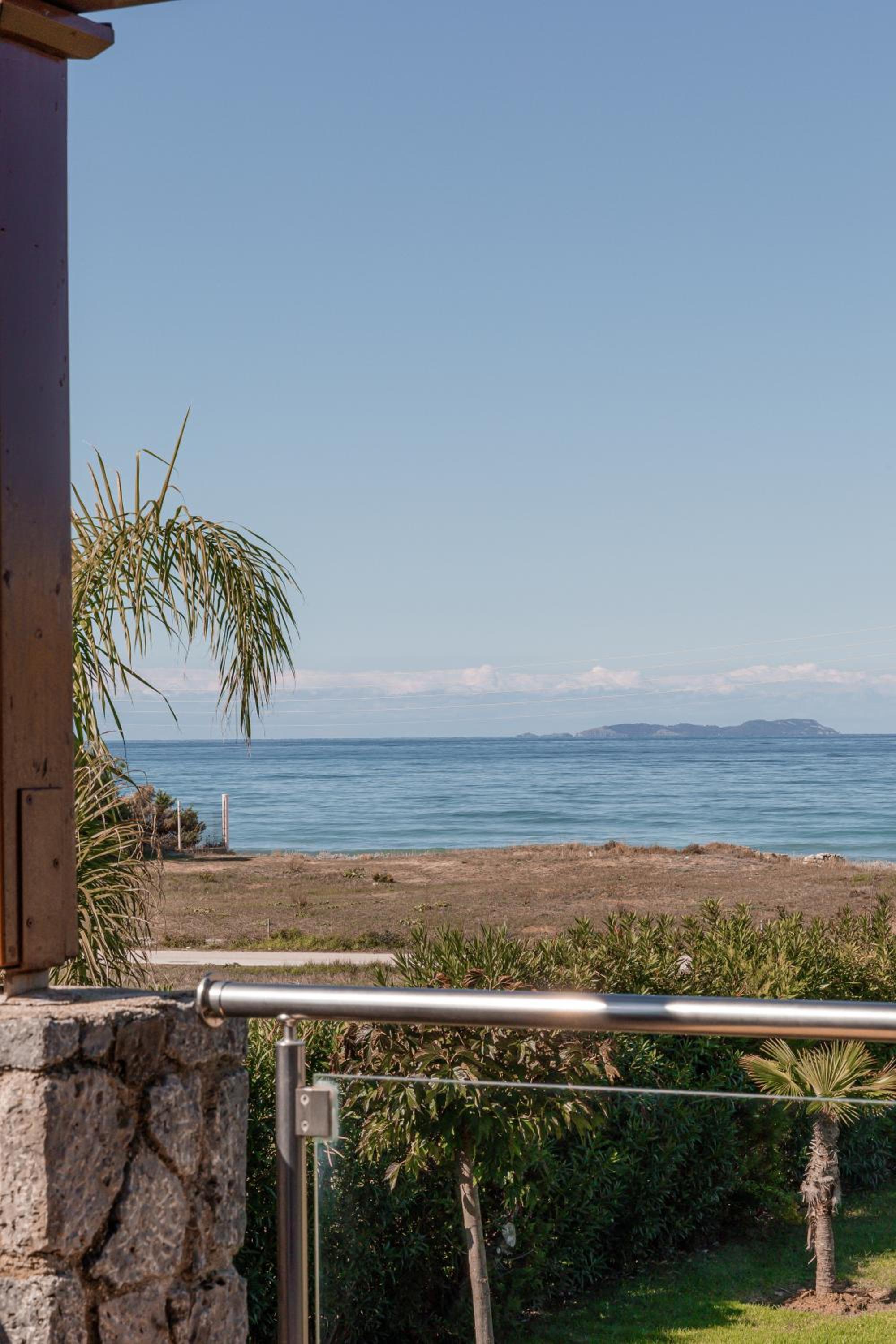 Premium Suite With Sea View photo 2