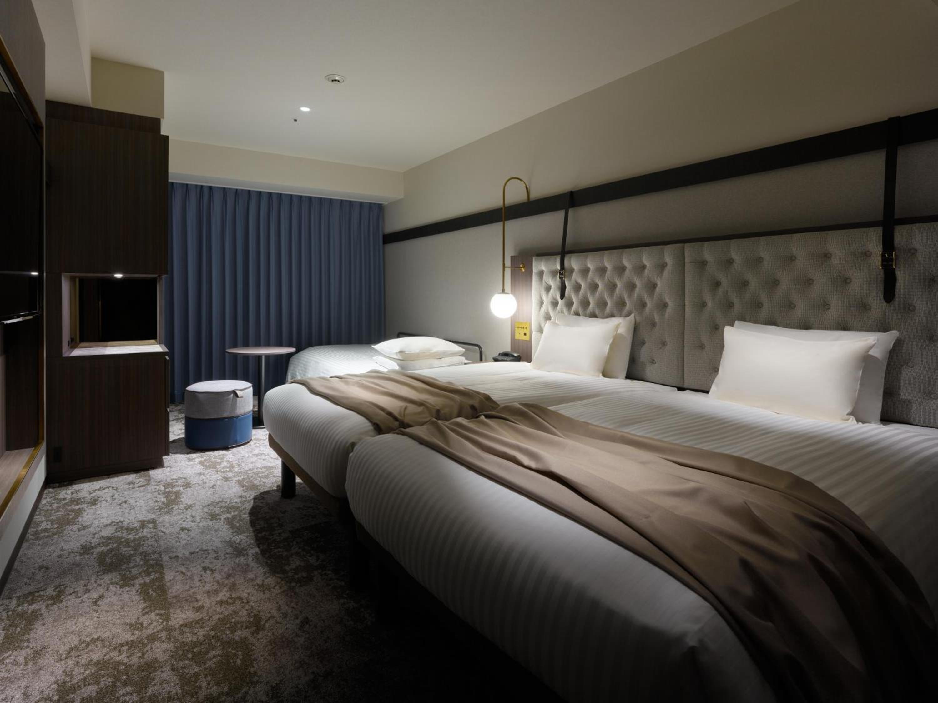 Superior Twin (+Sofa Bed ) - Photo 3