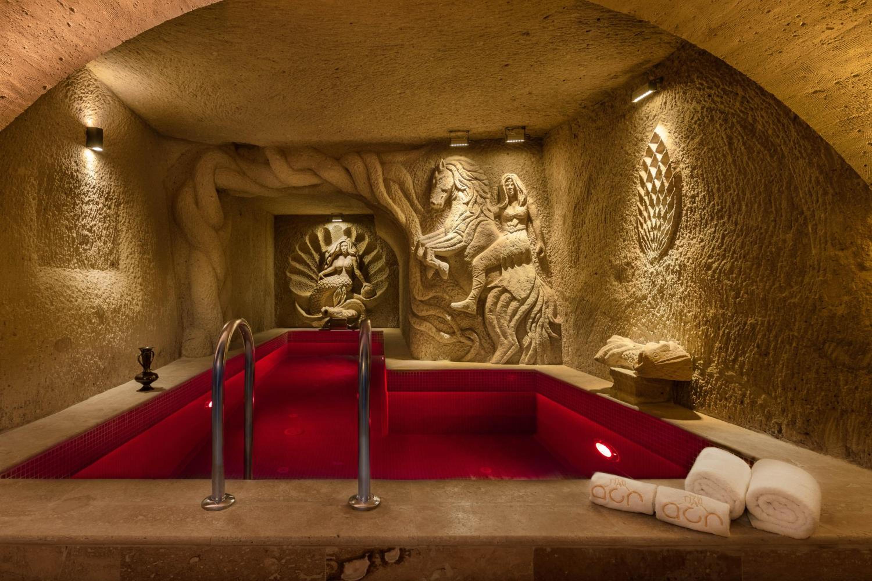 Imperial Suite - Photo 9