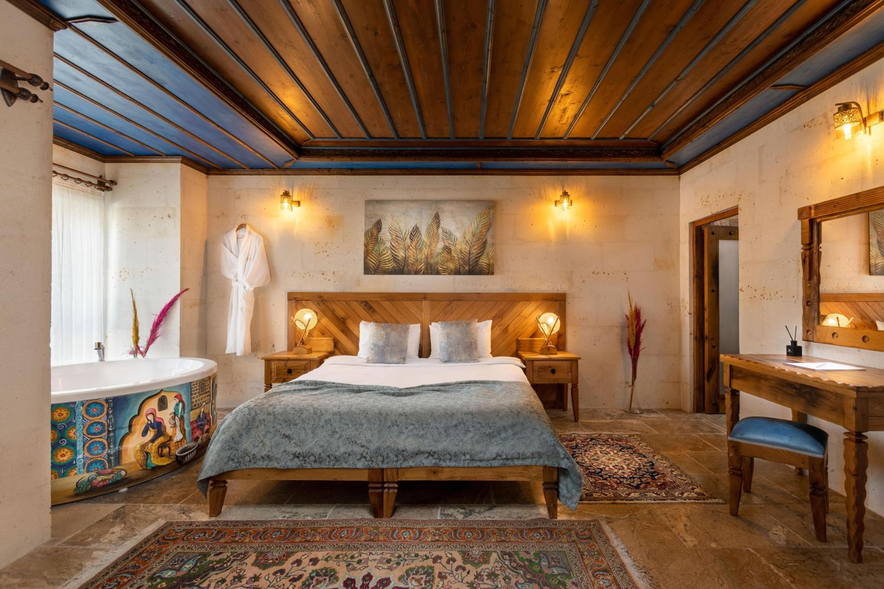 Deluxe Stone Room - Photo 3
