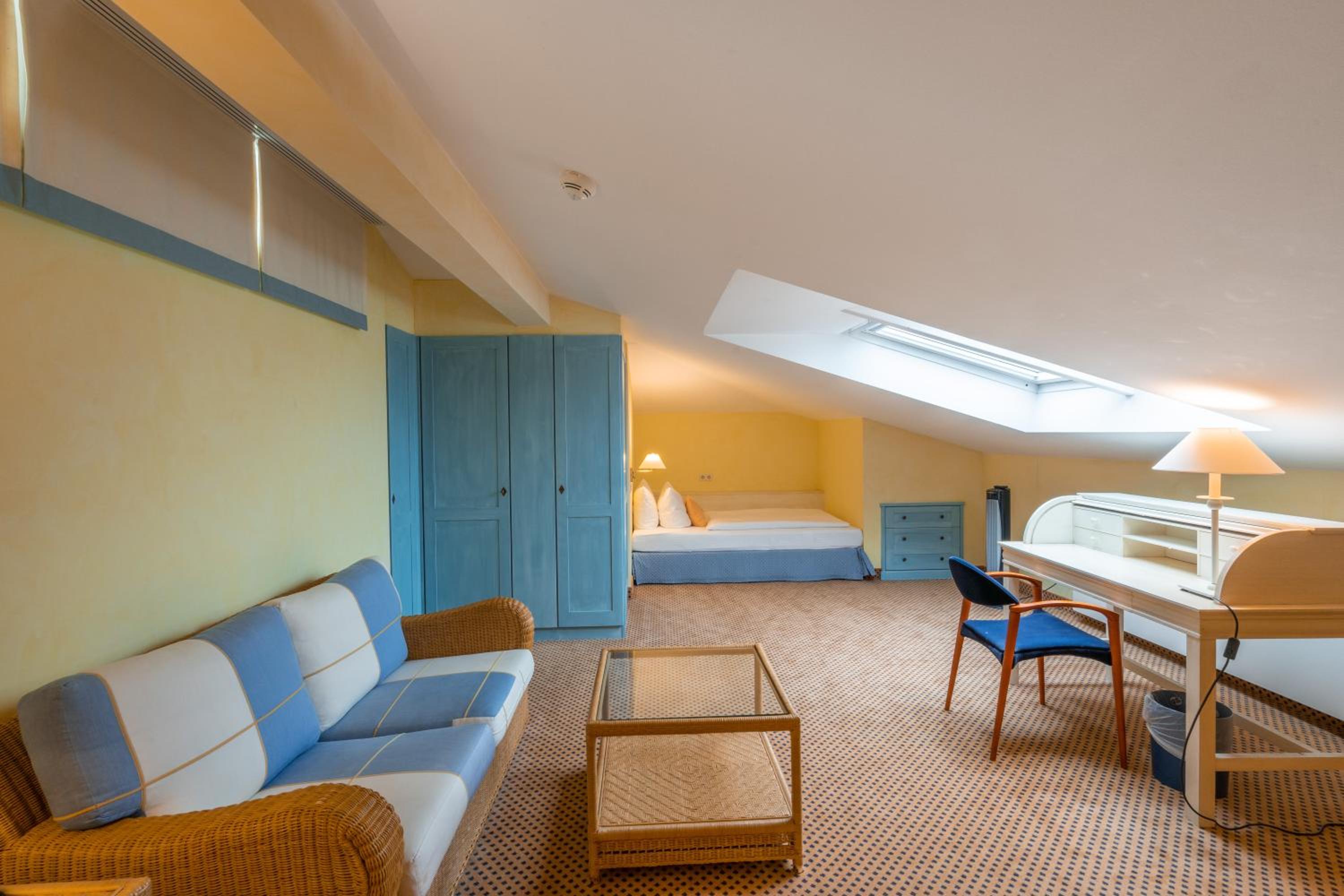 Maisonette Suite with Sea View - Photo 3