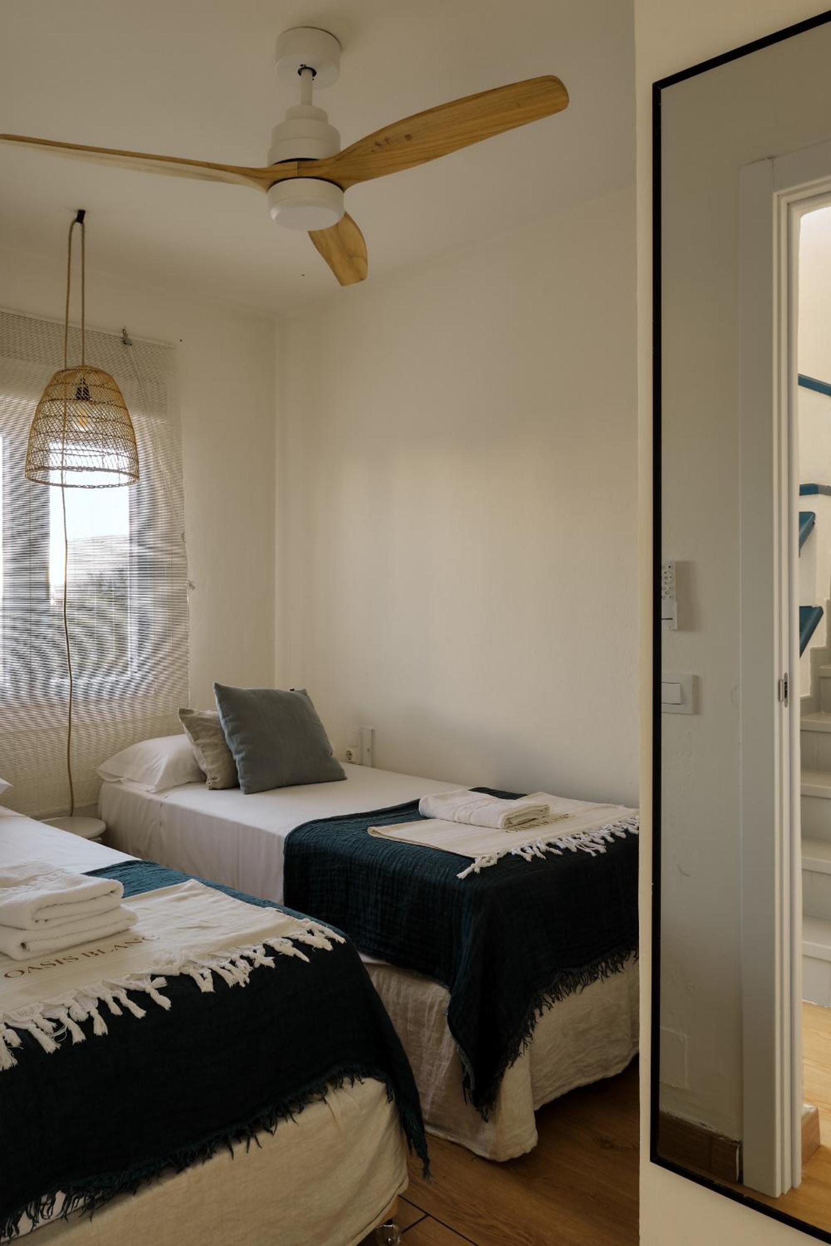 Apartamento con Balcón