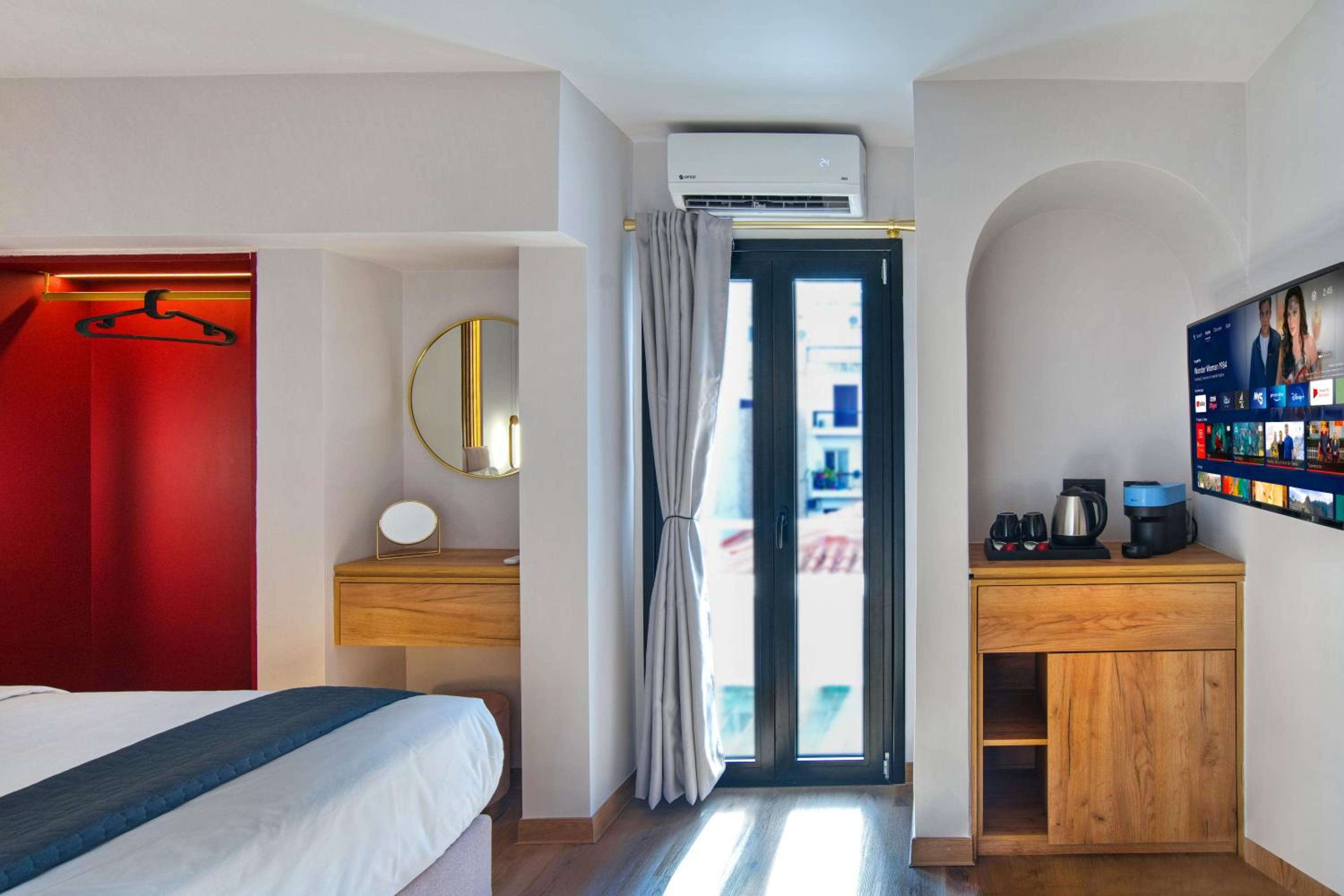 Double Room with Balcony photo 2