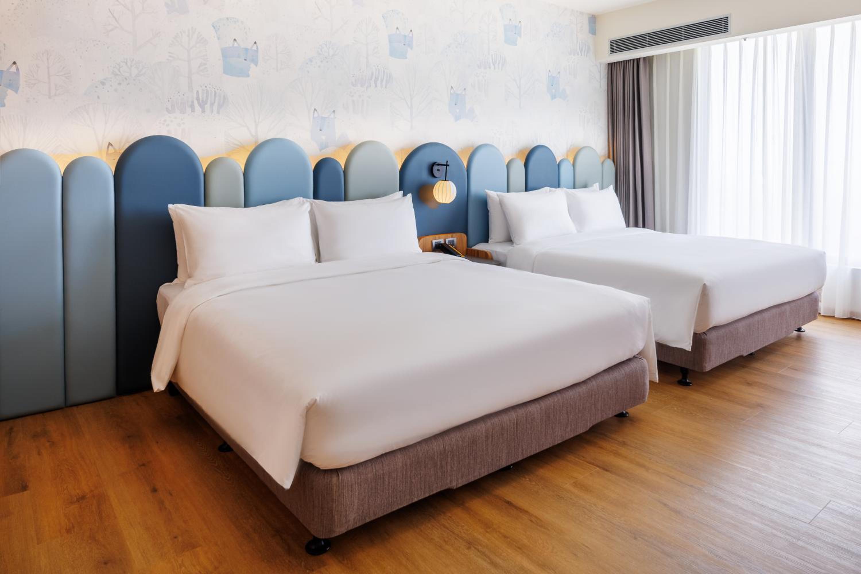 King Suite with Two King Beds - Kids Theme - Photo 1