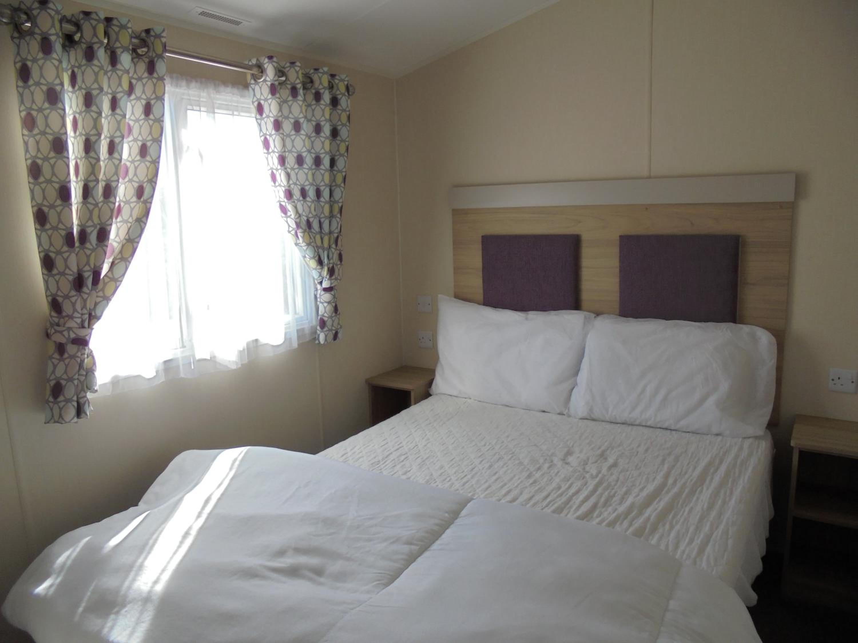 Four-Bedroom House photo 3