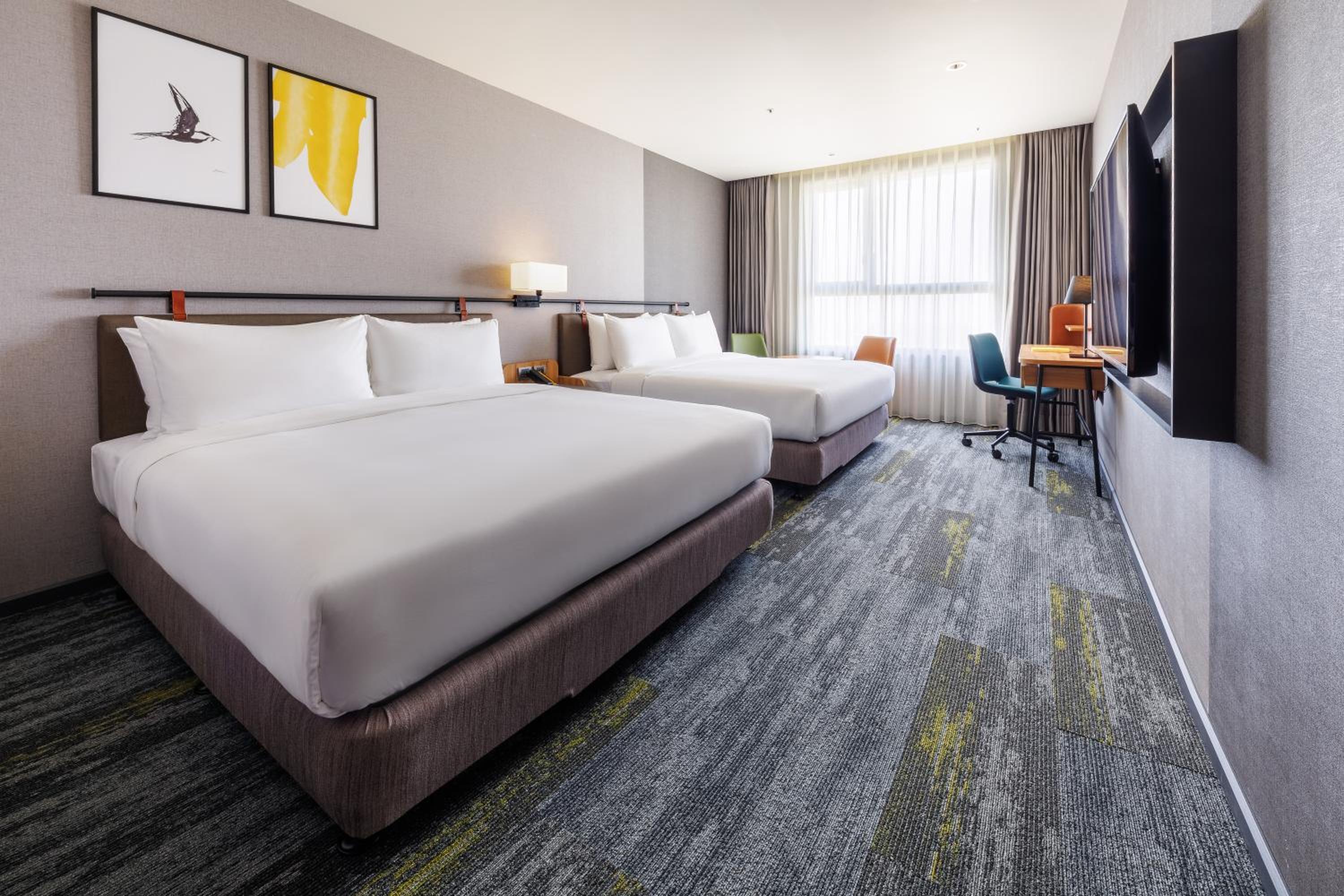Standard King Room - Photo 1