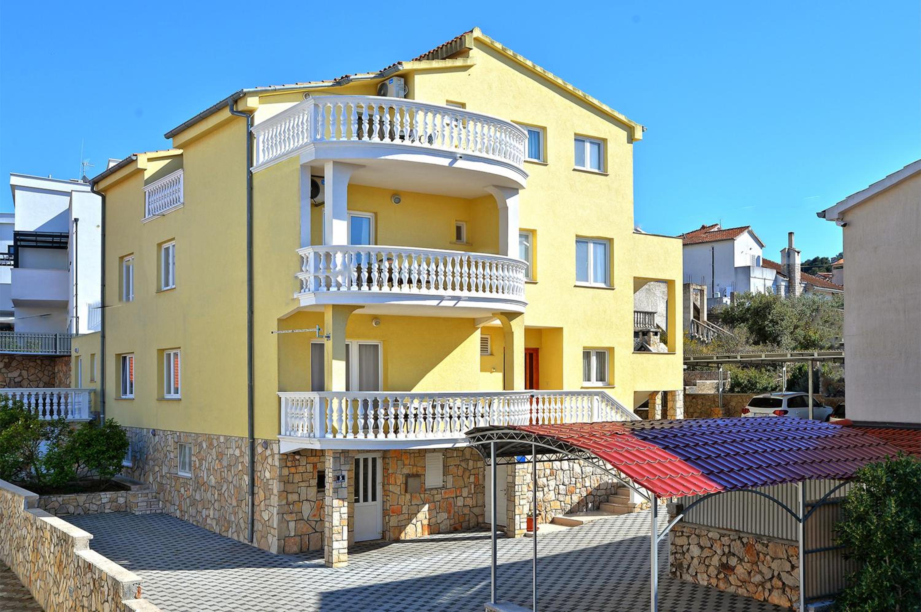 Apartment with Terrace photo 2