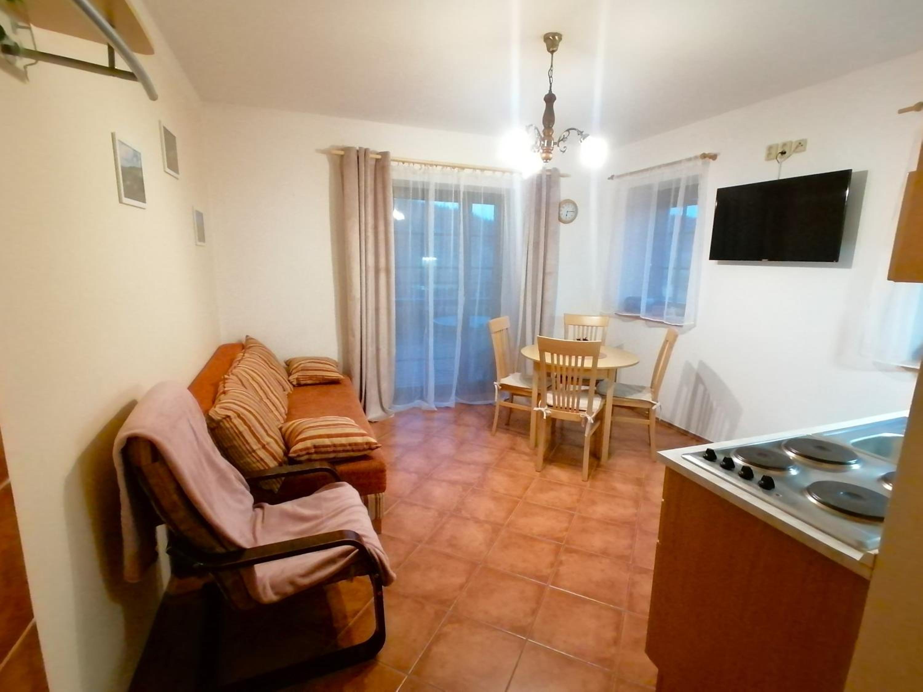 Apartment with Balcony photo 1