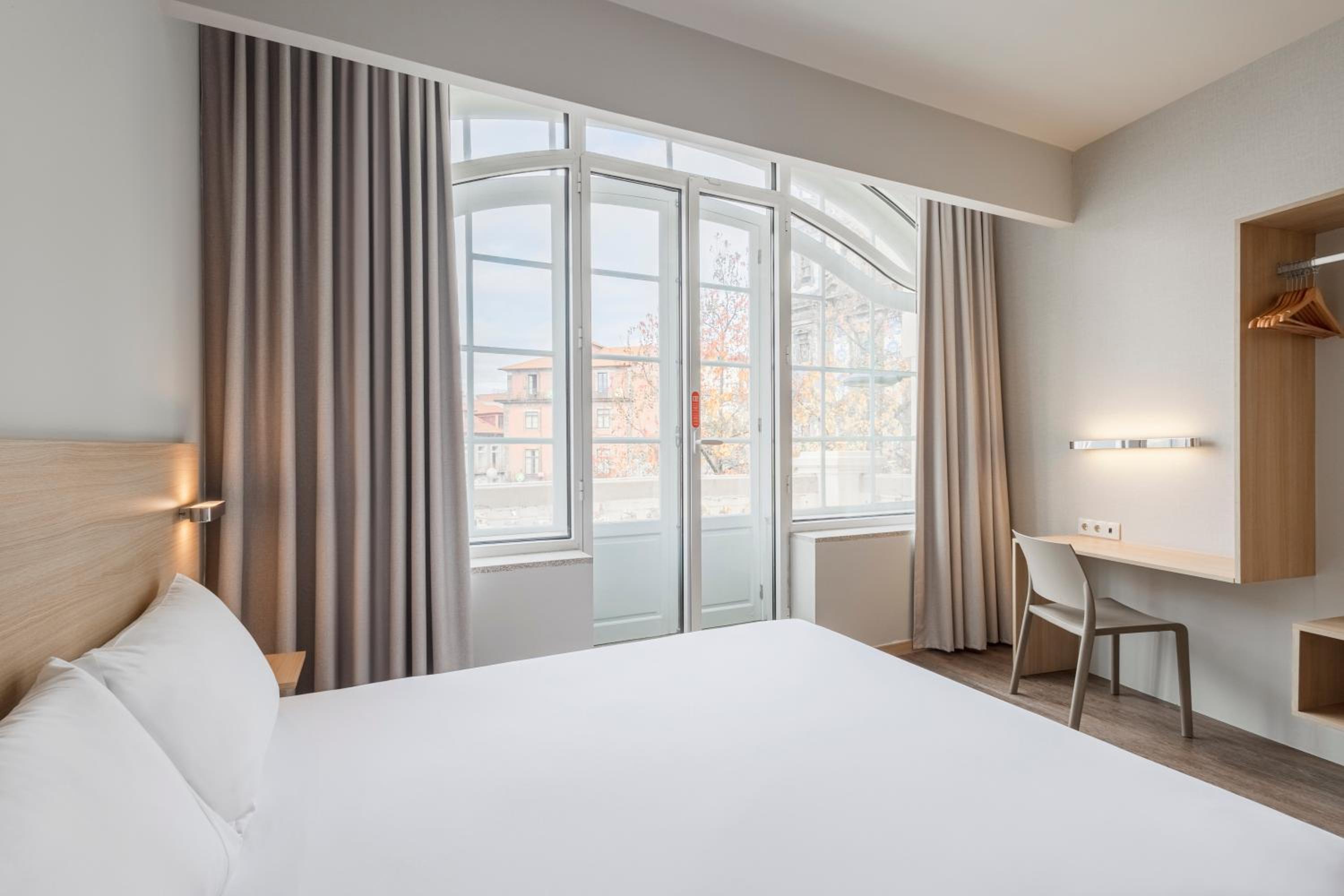Superior Room - Photo 6