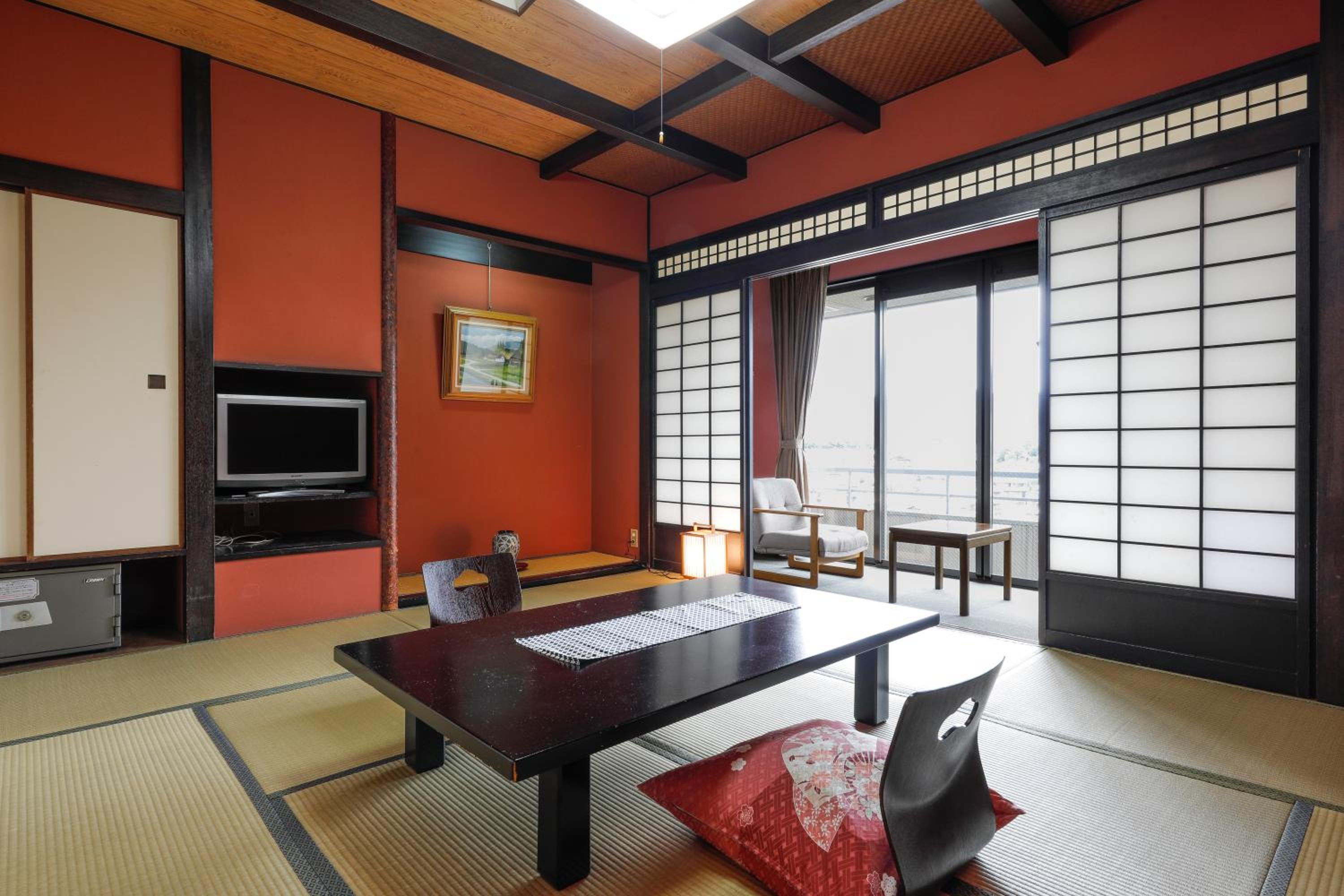 Economy Quadruple Room