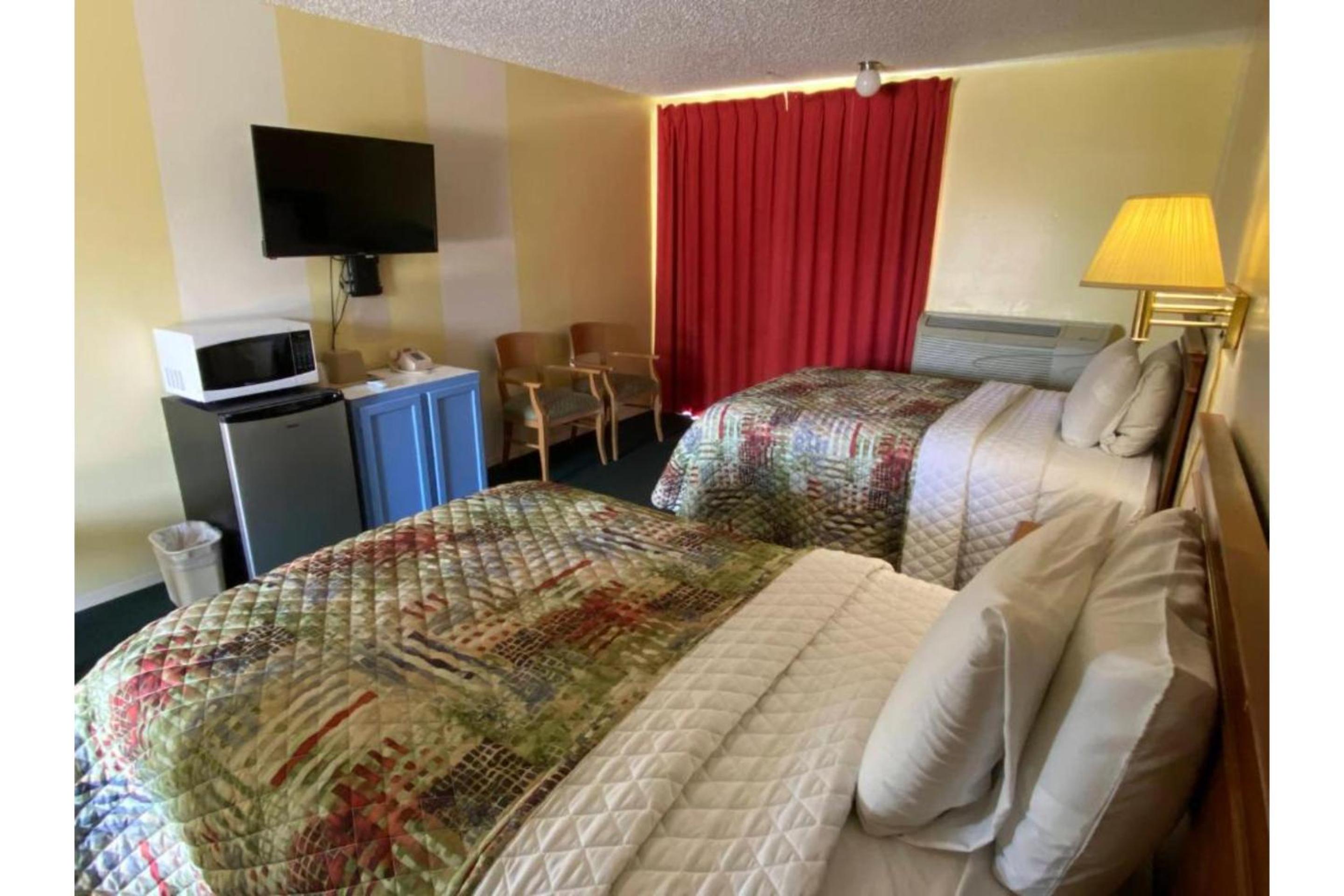 Standard Double Room - Photo 10
