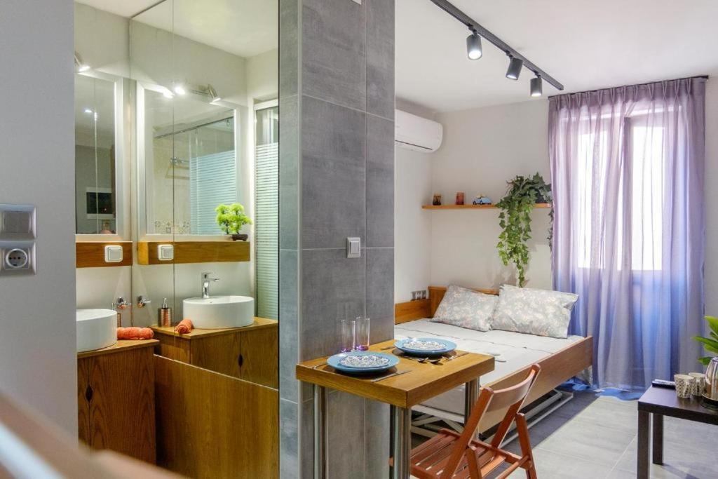 Studio with Balcony