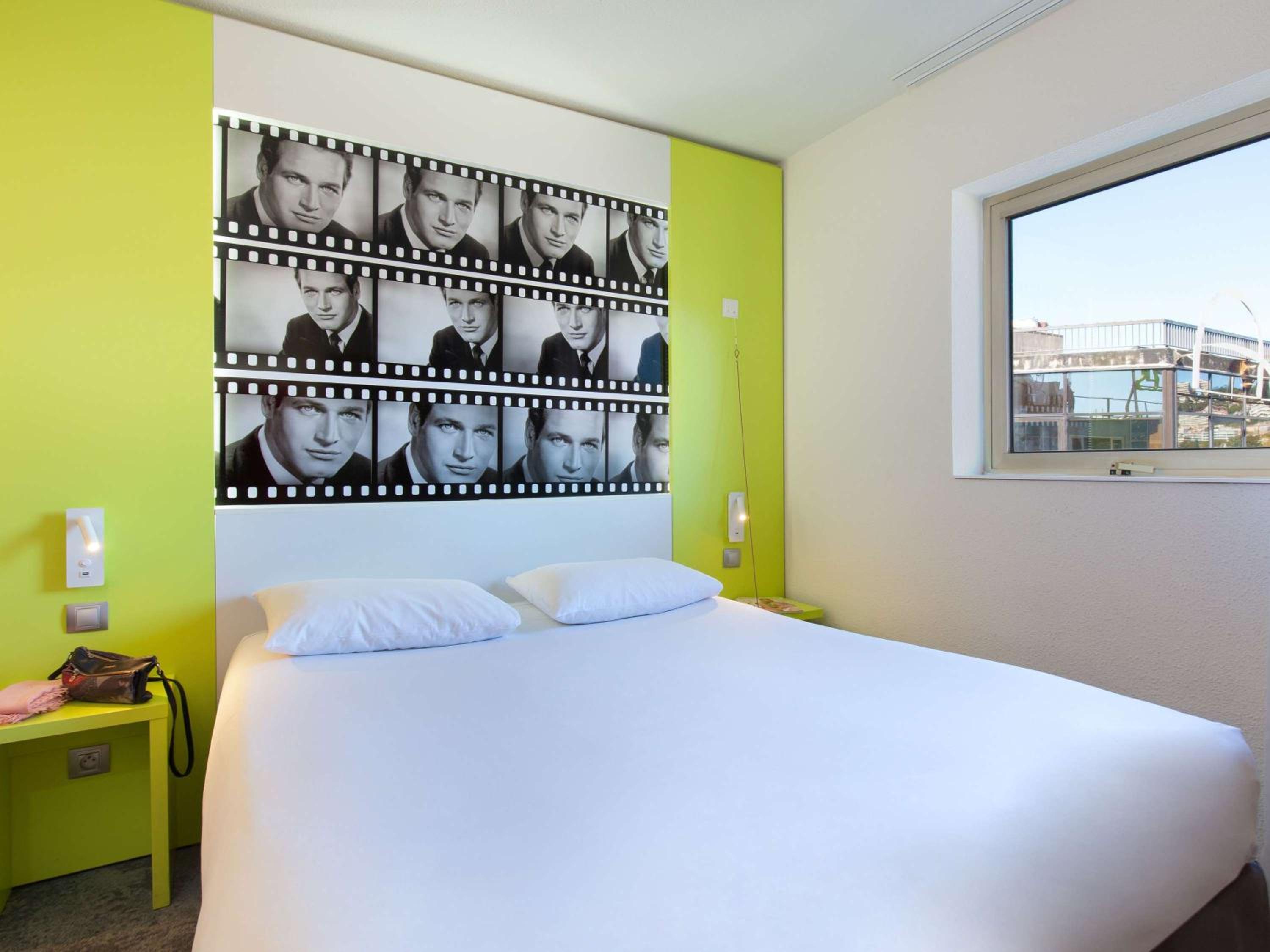 Standard Family Suite with Two Connecting Rooms - Photo 6