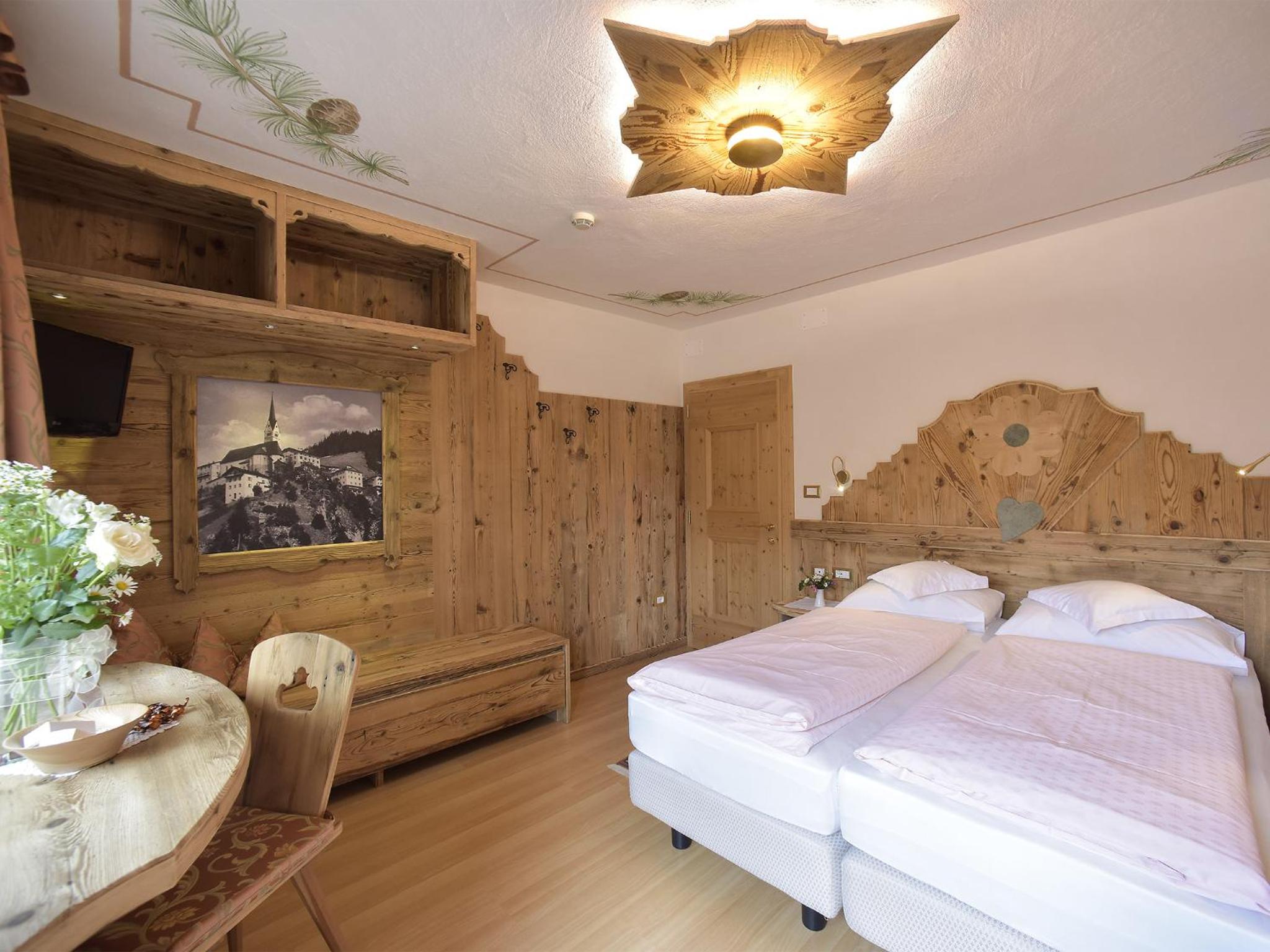 Double or Twin Room - Photo 4