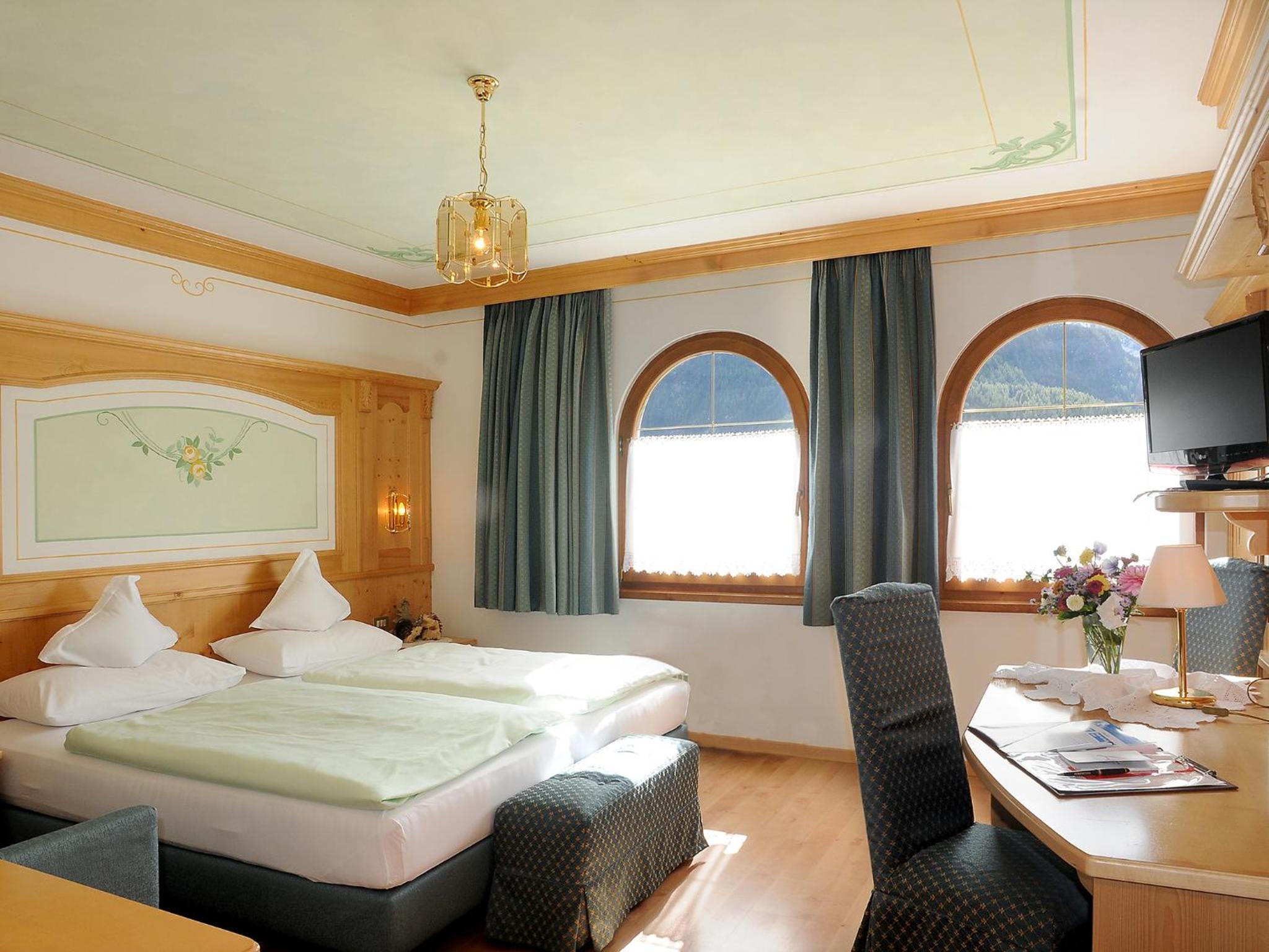 Double or Twin Room - Photo 2