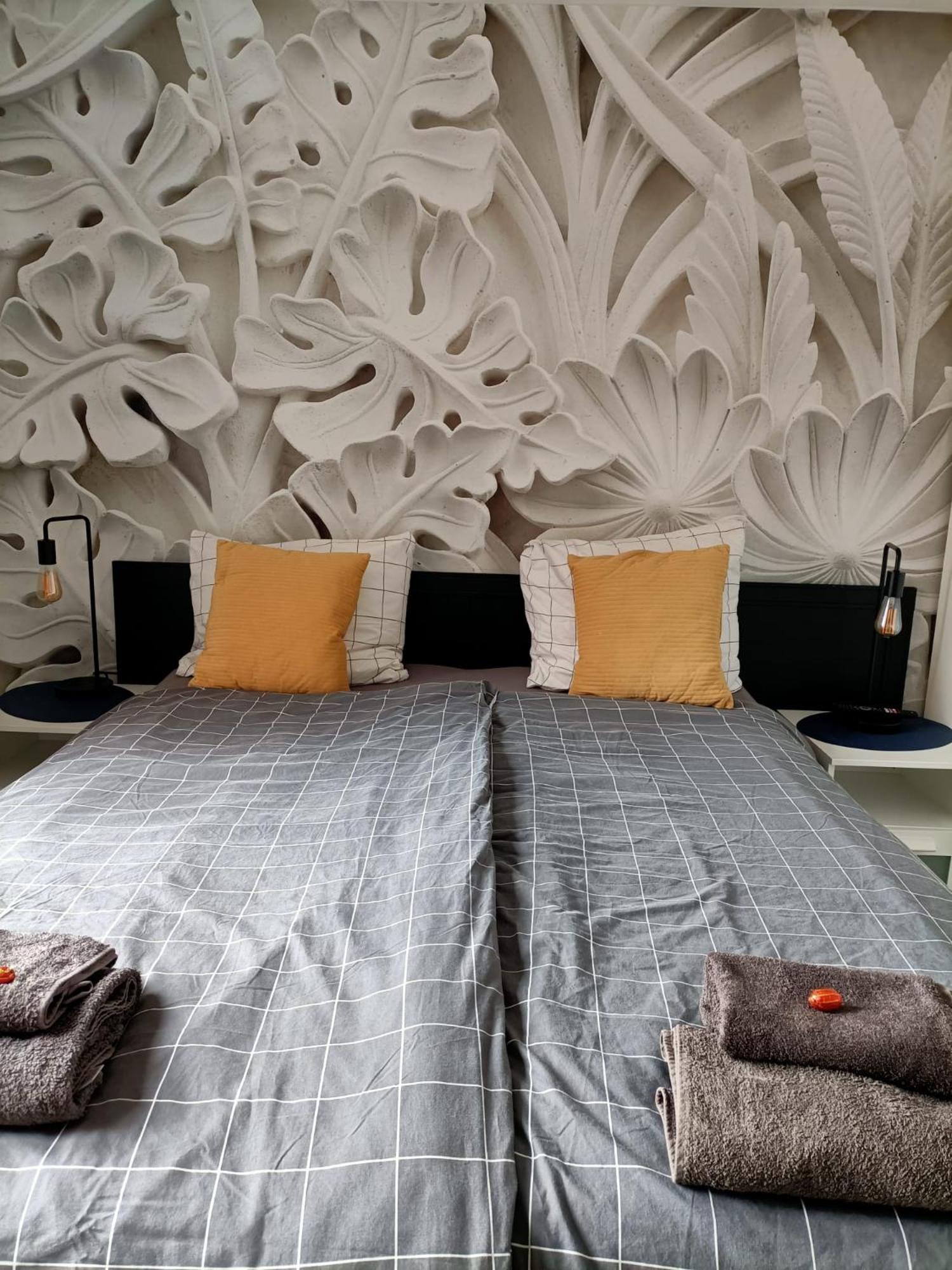 Budget Twin Room - Photo 1