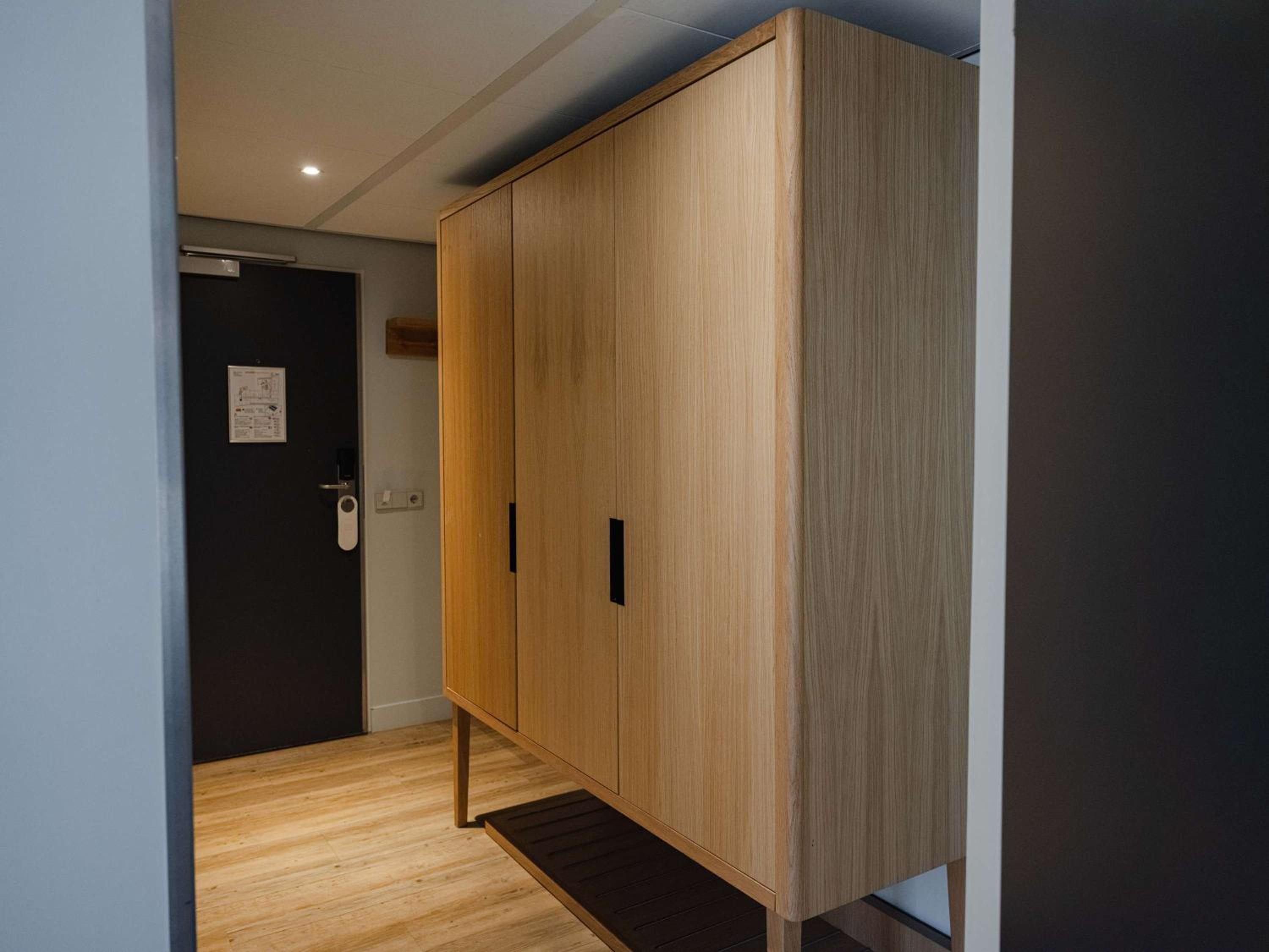 Double Room Select