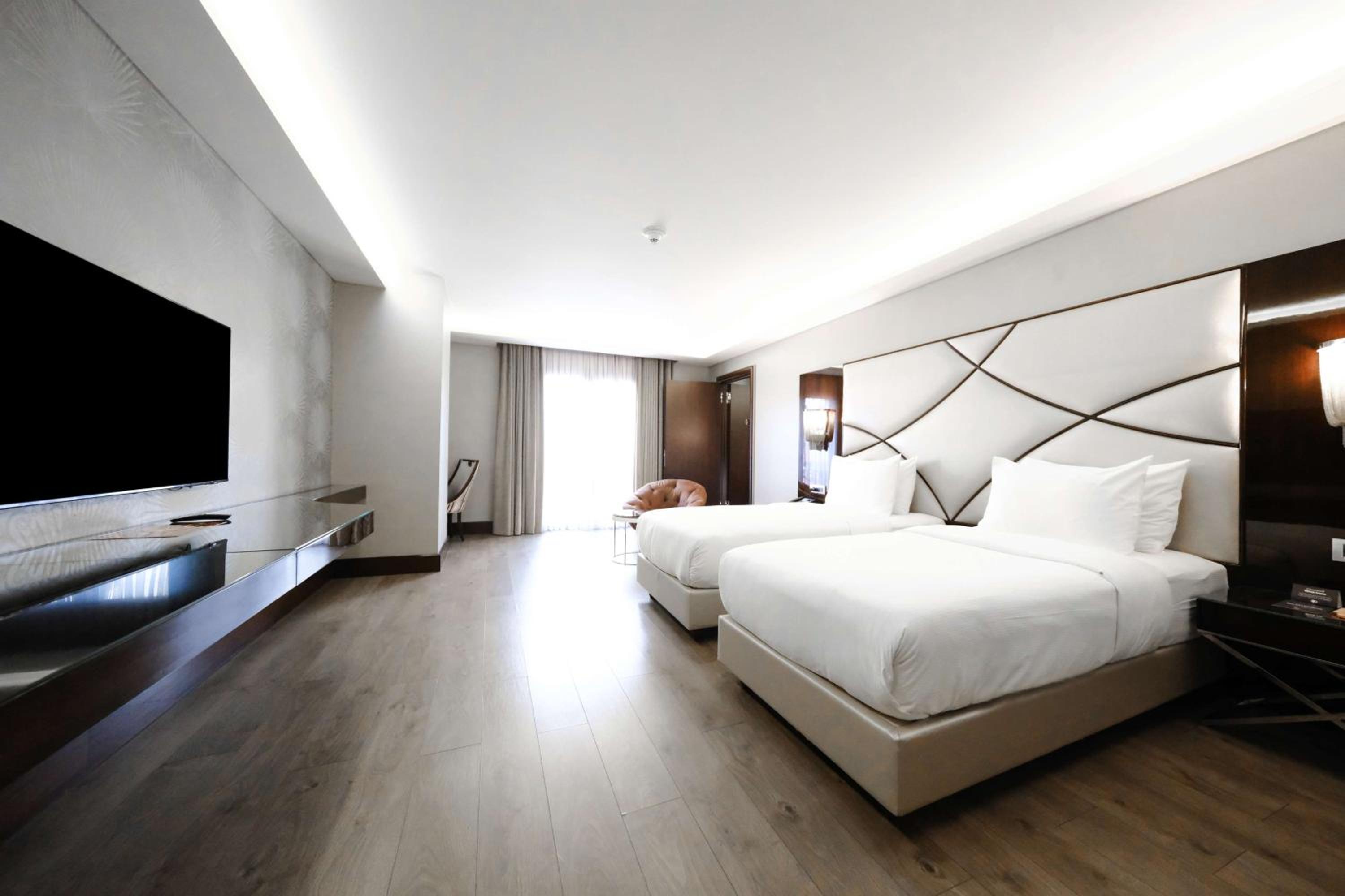 Family Connecting Rooms