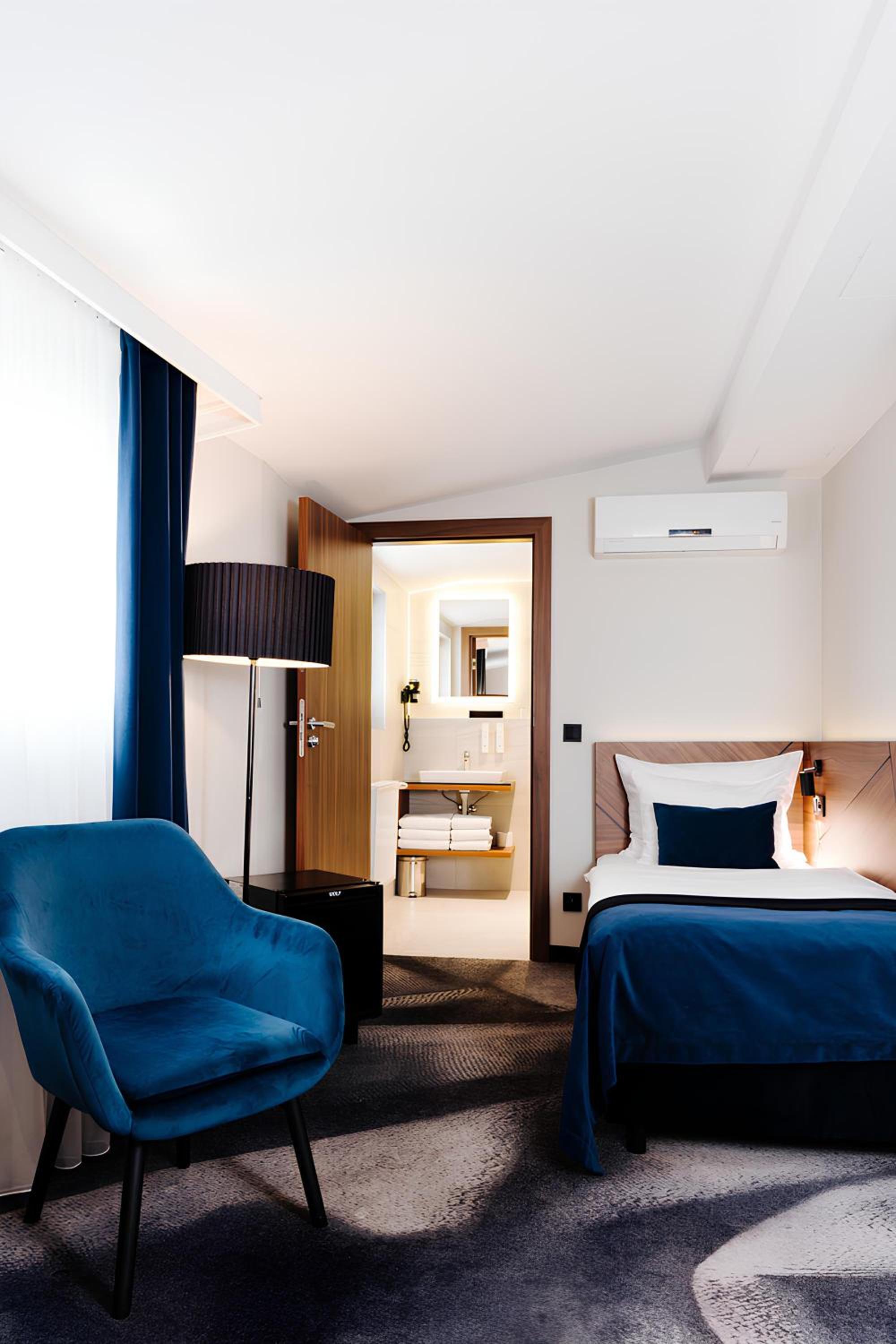 Premium Triple Room - Photo 4