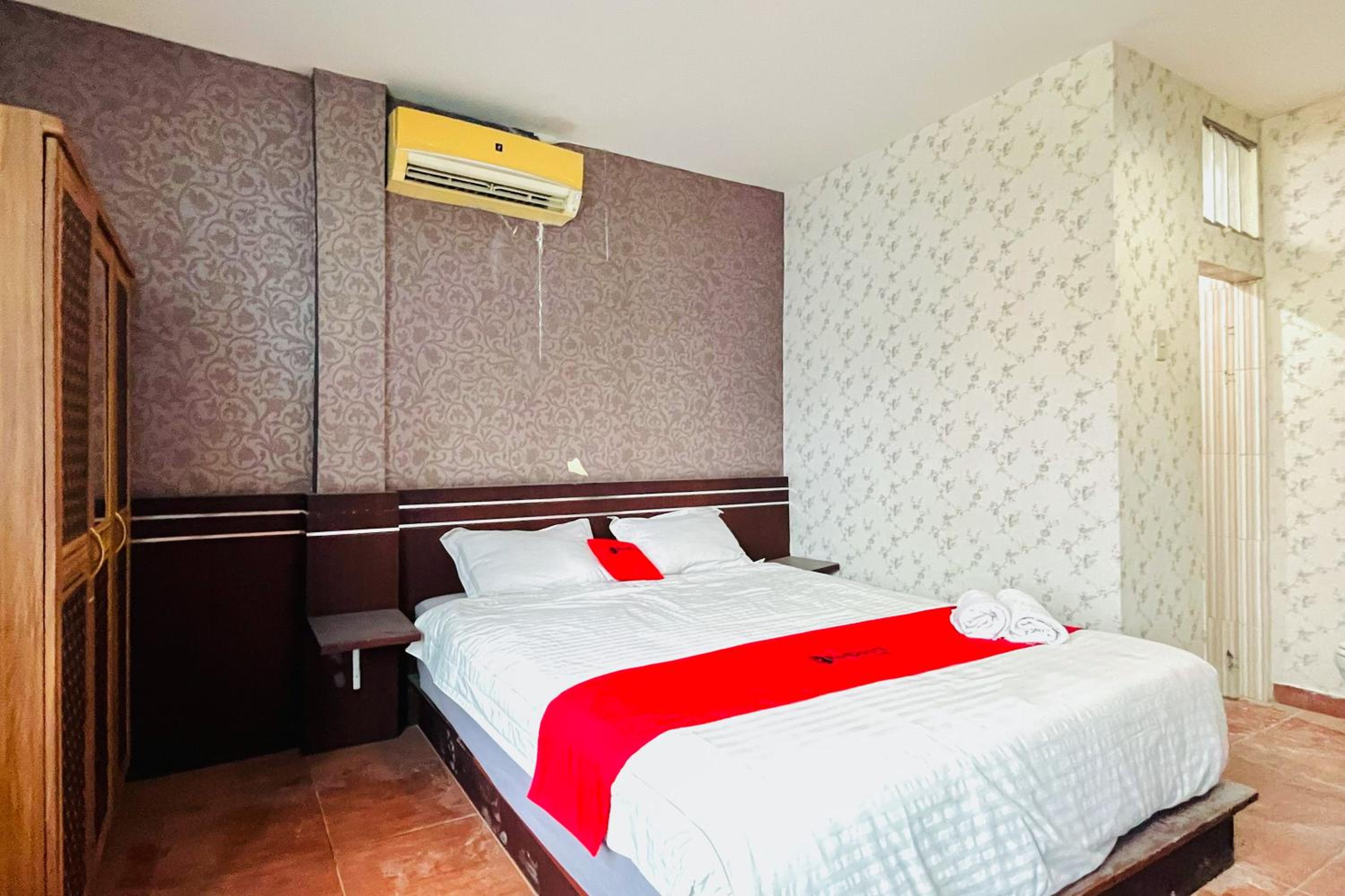 Suite - Photo 3