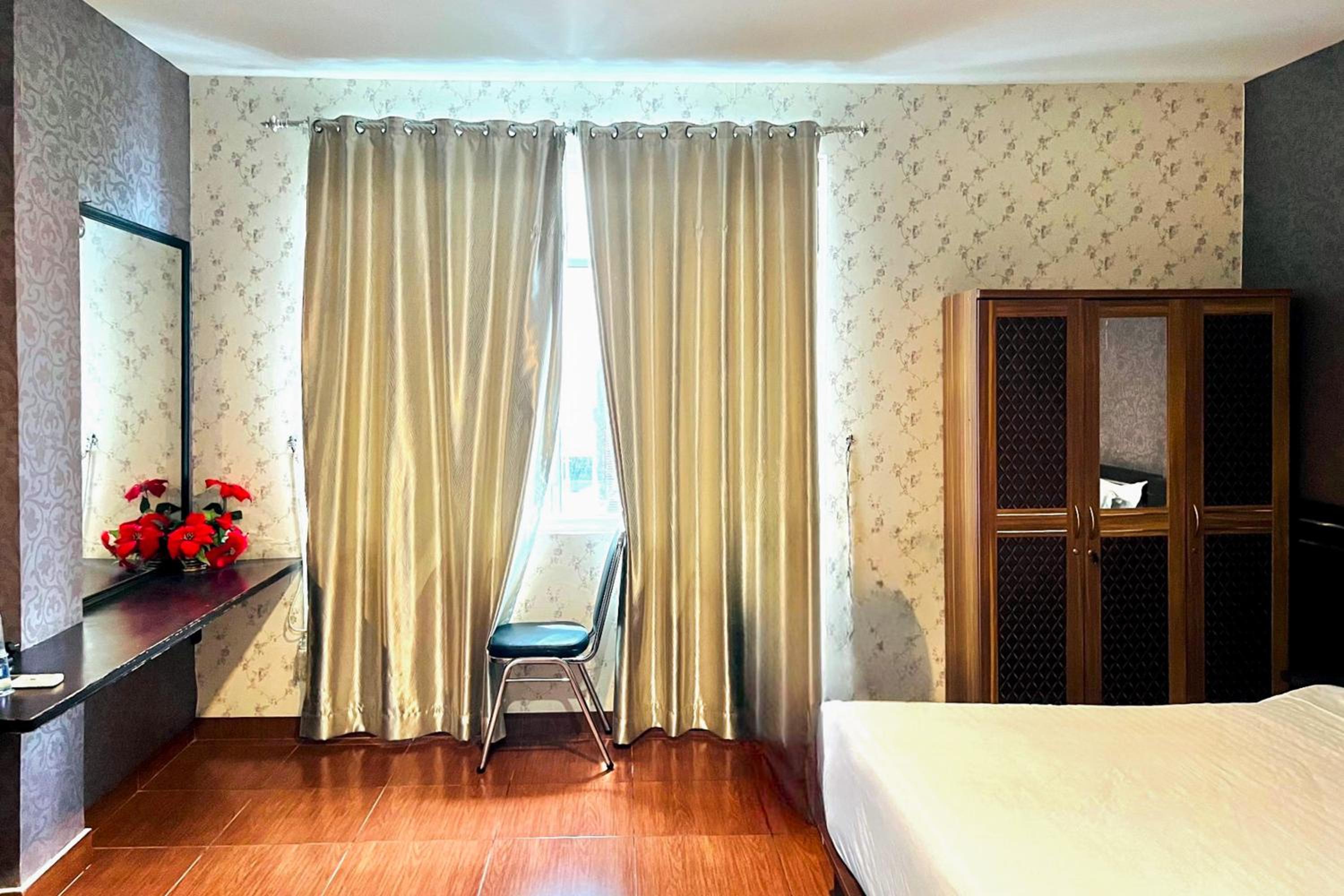 Suite - Photo 2