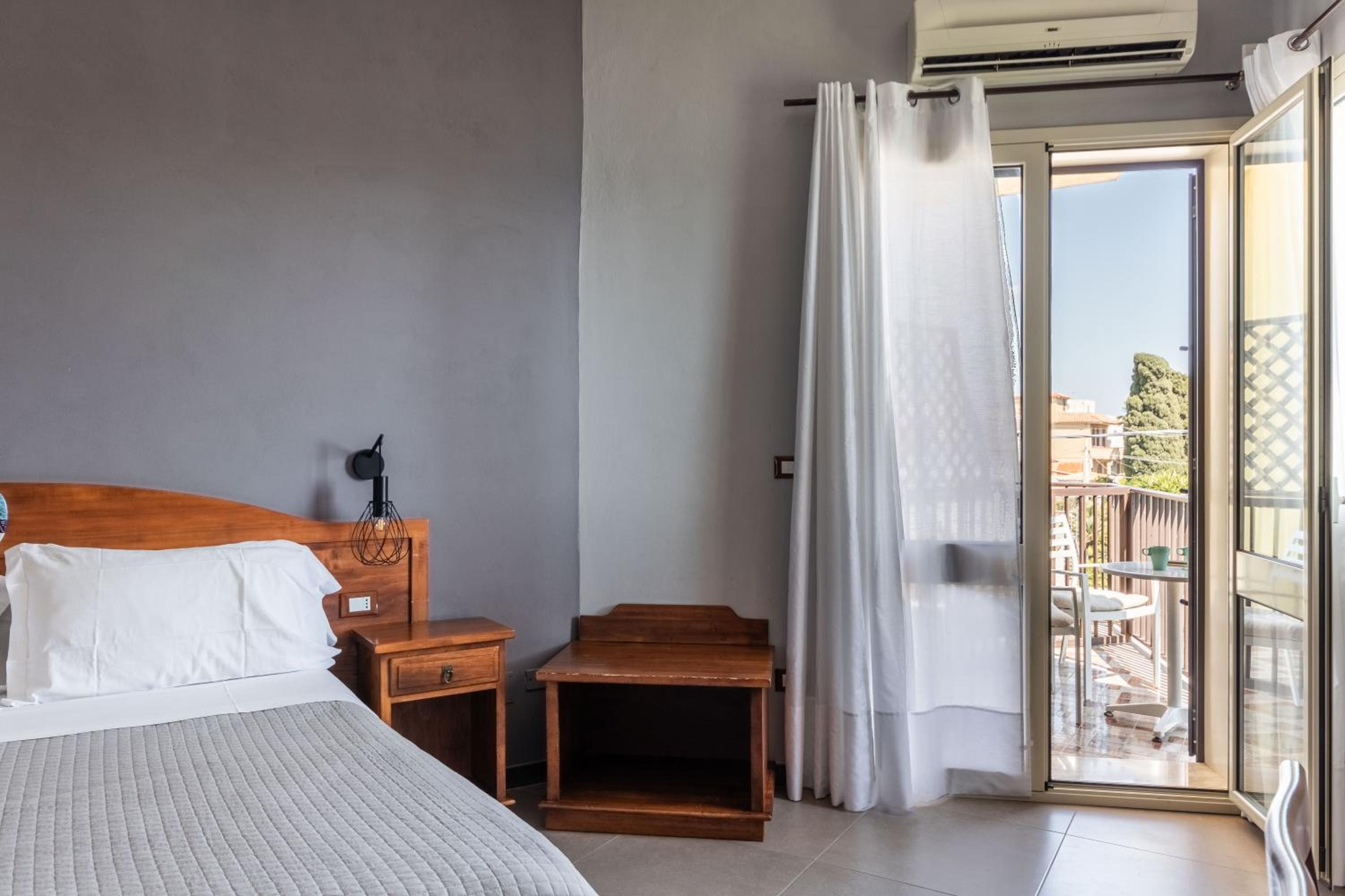 Superior Double Room photo 3